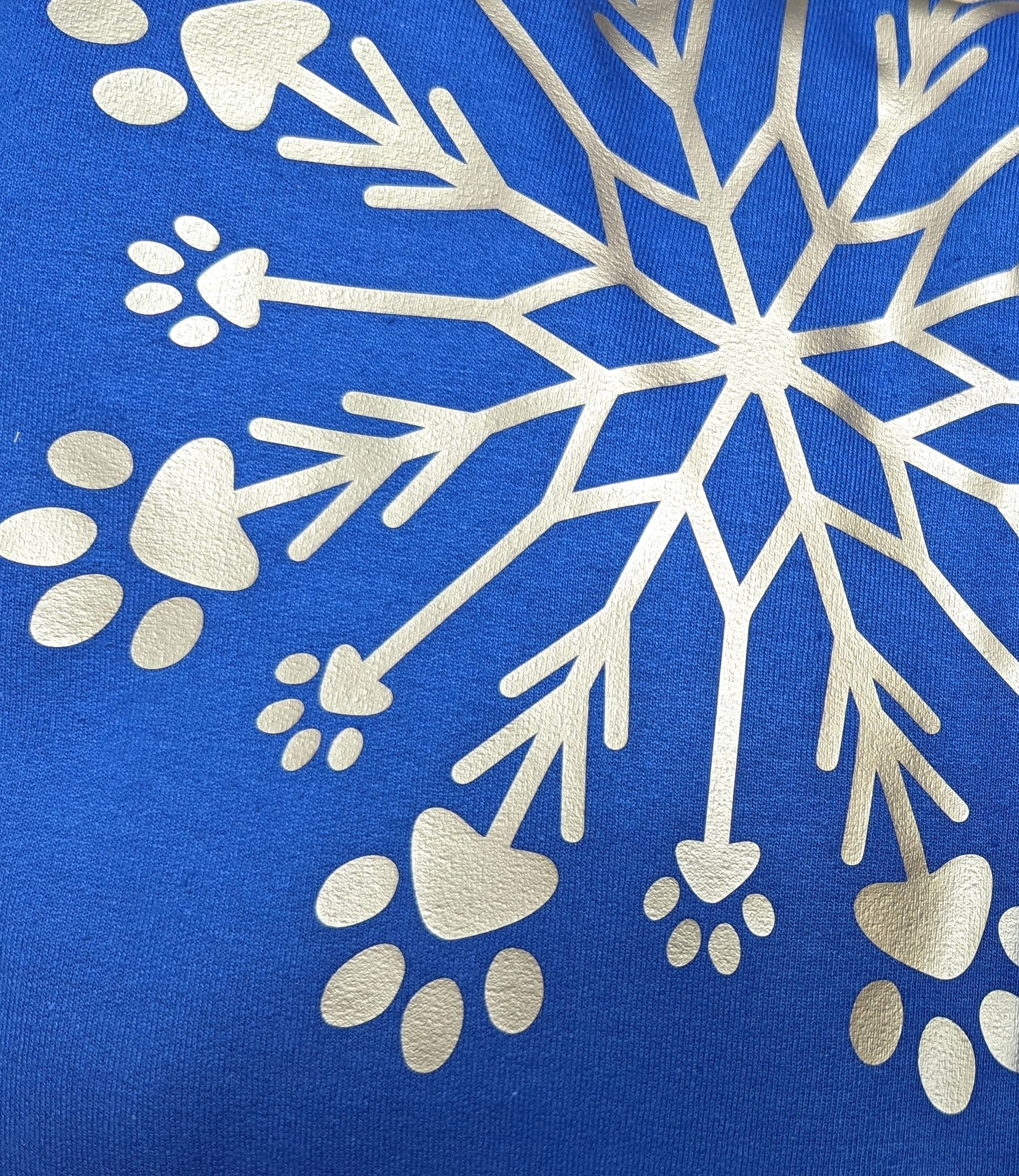 Trendy Paw Snowflake Metallic Print Sweatshirt for Women - Cozy Winter Pullover with Stylish Animal Design | Perfect for Casual Outfits, Christmas Parties & Holiday Gatherings
