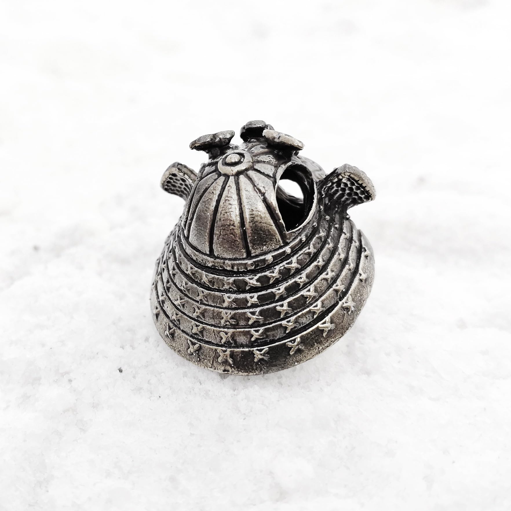 Samurai Helmet Paracord Bead - EDC Knife Lanyard Bead for Outdoor & Survival Gear