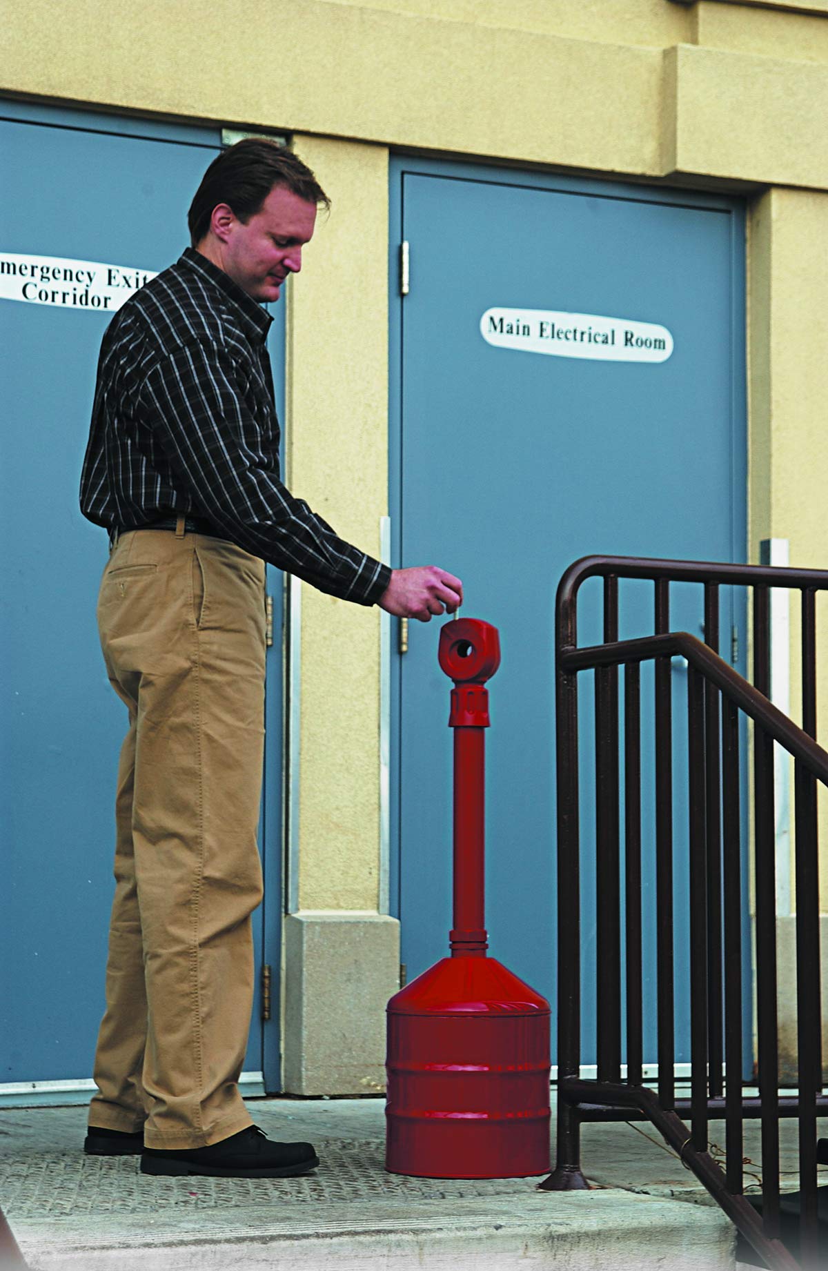 Justrite 26811R Heavy Duty Steel Cigarette Butt Receptacle - 5 Gallon Capacity, 11.5