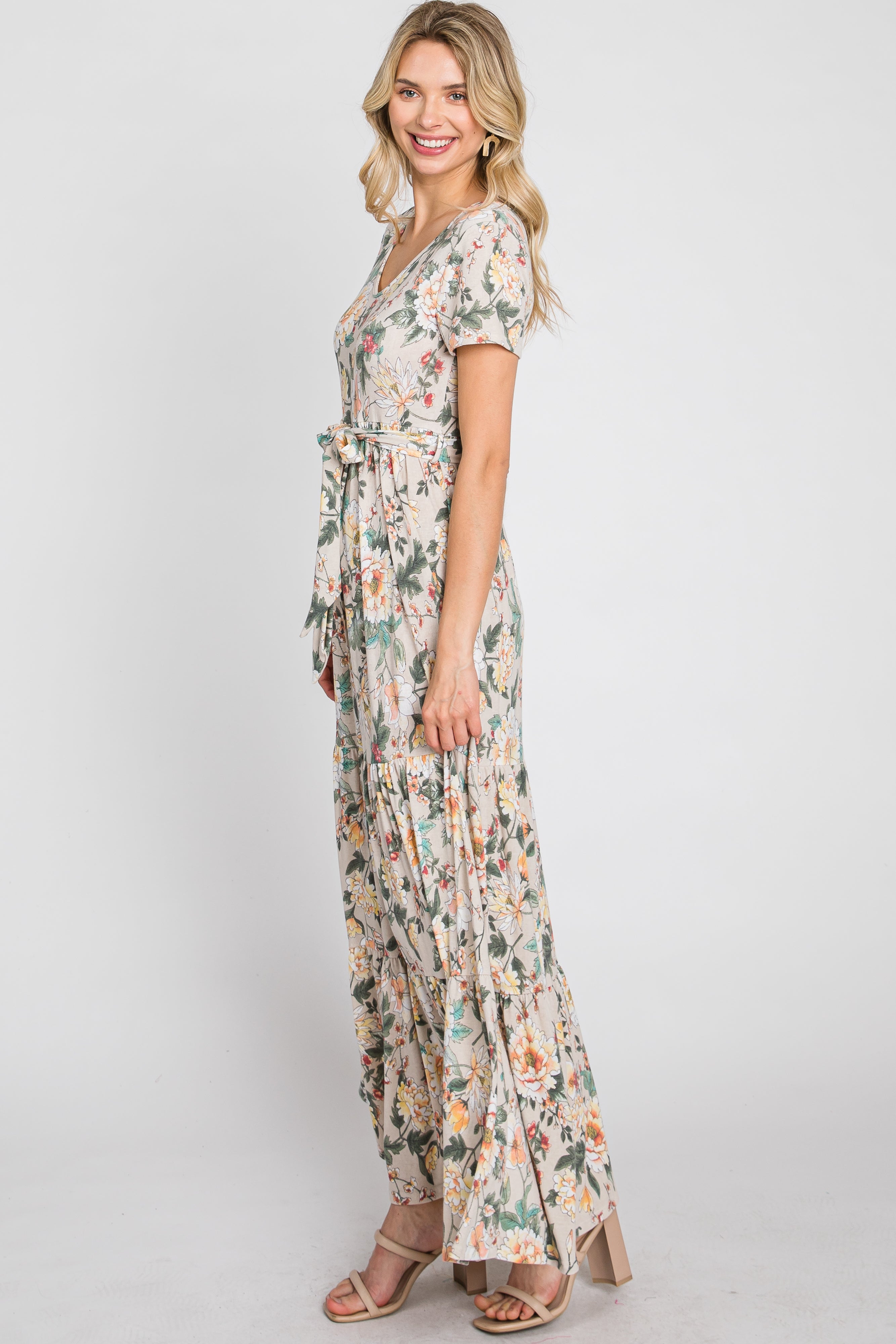 Beige Floral Tiered Maxi Dress for Women - Boho Summer Beach Dress with Pockets, Elegant Long Flowy Dress for Vacations, Weddings & Outdoor Events