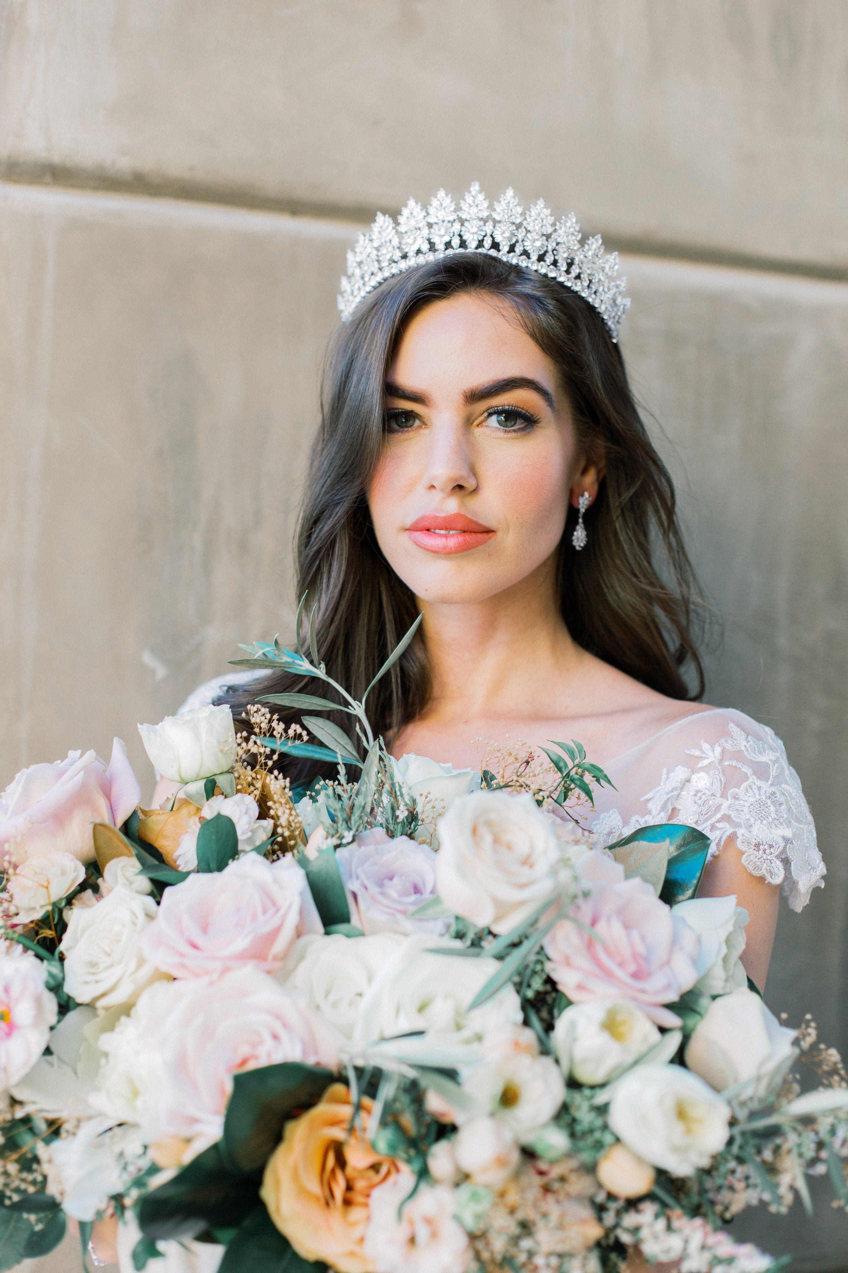 Elegant Duchess Tiara Crown for Women - Vintage Royal Wedding Bridal Headpiece | Perfect for Prom, Pageants, and Costume Parties