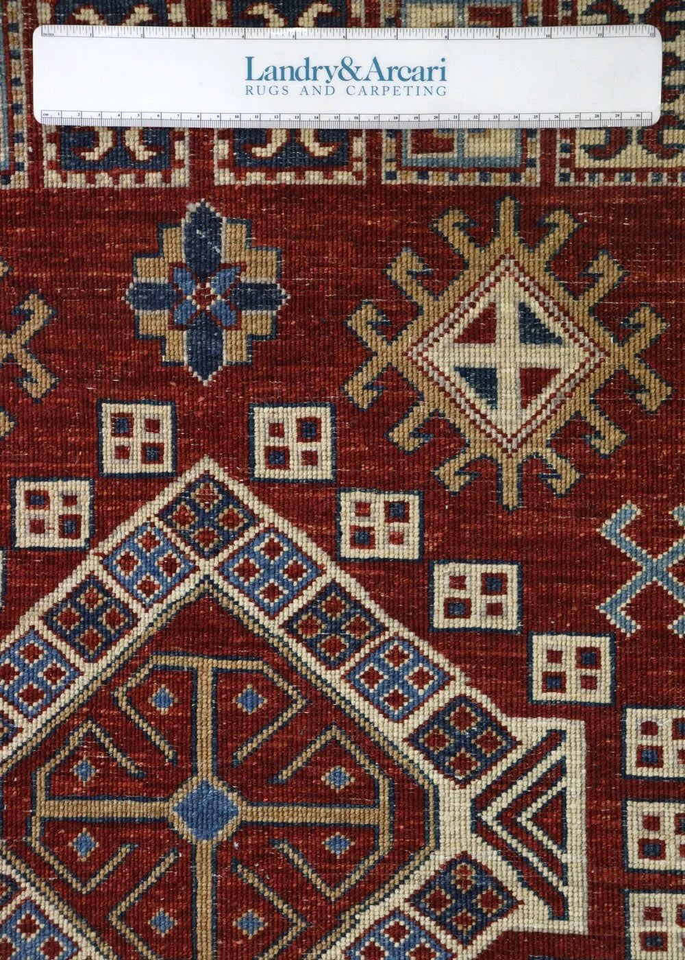 Handwoven Akstafa Tribal Rug J63723 - Authentic Ethnic Home Decor for Living Room, Bedroom & Boho Style Spaces