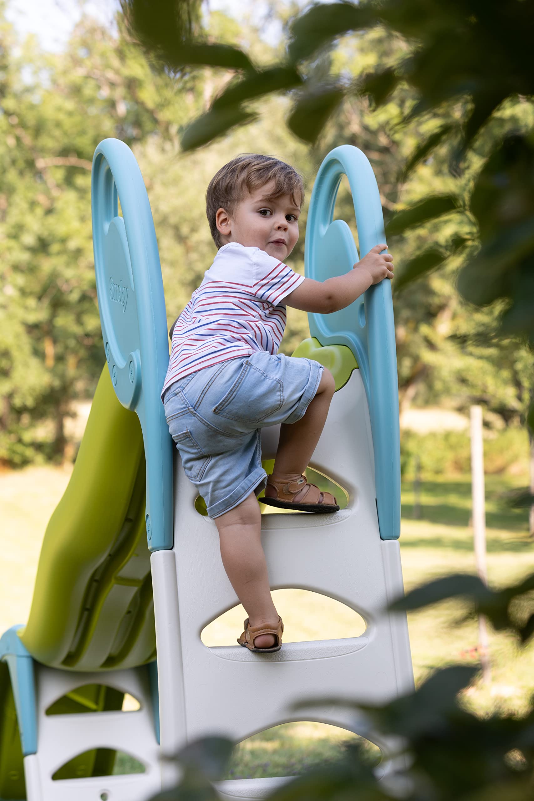 Smoby Super Megagliss 2-in-1 Convertible Slide - 5.6ft or 11.8ft Ramp Length with Triple Wave Design, UV Protection & Non-Slip Steps - Outdoor Water Slide for Kids Ages 2+ (7600820200) - Perfect for Backyard Play, Summer Fun, and Family Gatherings