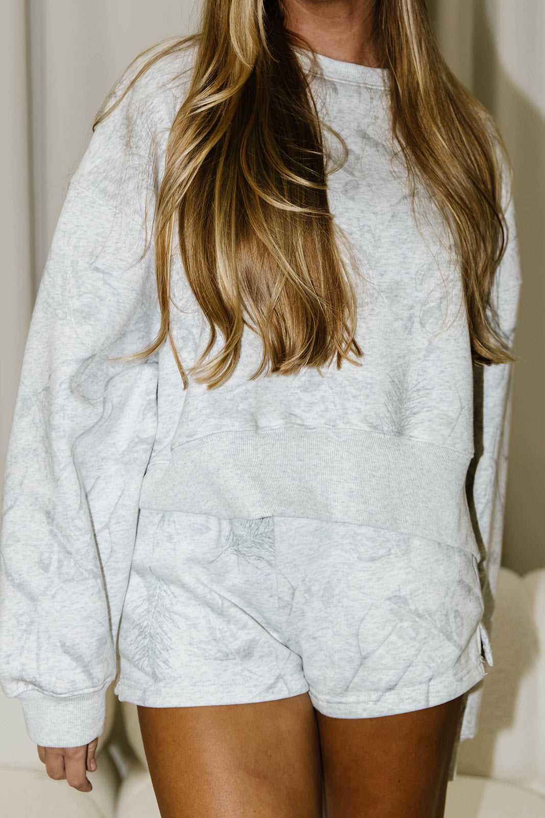 Misty Camouflage Print Oversized Drop Shoulder Sweatshirt - Grey Unisex Pullover for Streetwear & Outdoor Activities