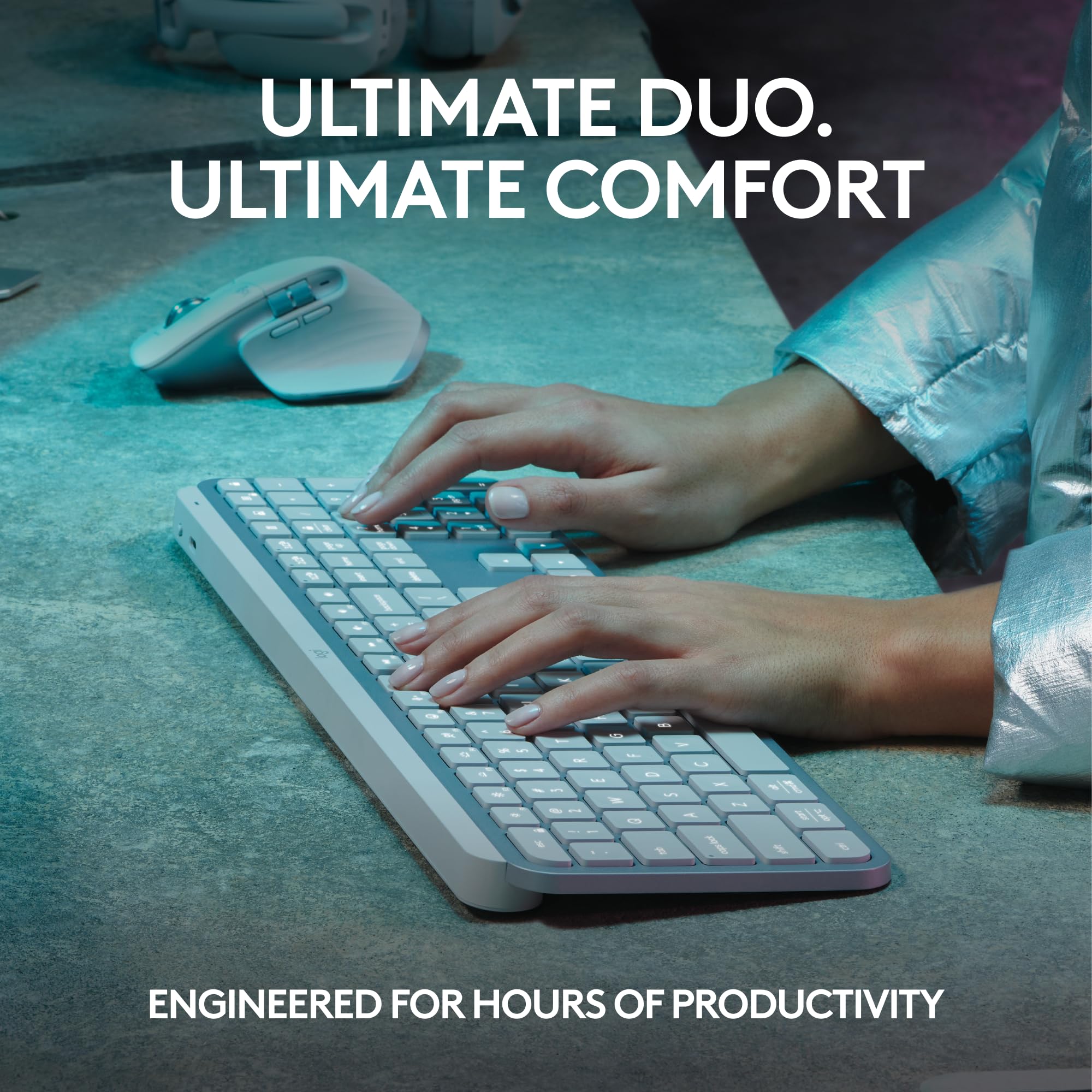 Logitech MX Keys S & MX Master 3S Wireless Keyboard and Mouse Combo - Backlit Keyboard, Precision Mouse with Fast Scrolling, Bluetooth/USB-C Connectivity - Compatible with Windows, Mac, Linux, Chrome OS - UK QWERTY Layout (Pale Grey) - Perfect for Office Work, Graphic Design & Gaming