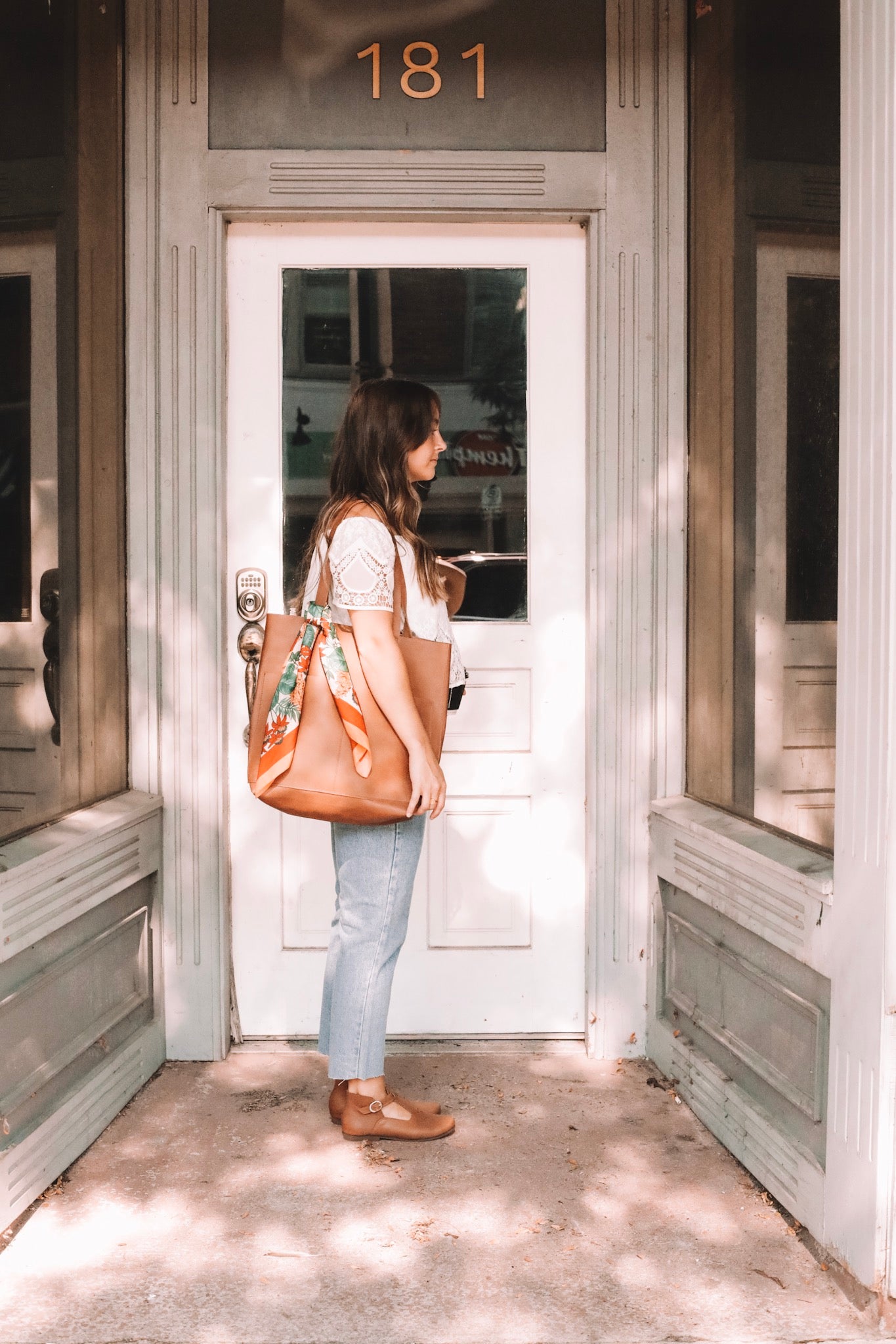 Classic Brown Leather Tote Bag for Women - Stylish & Durable Handbag for Work, Travel & Everyday Use