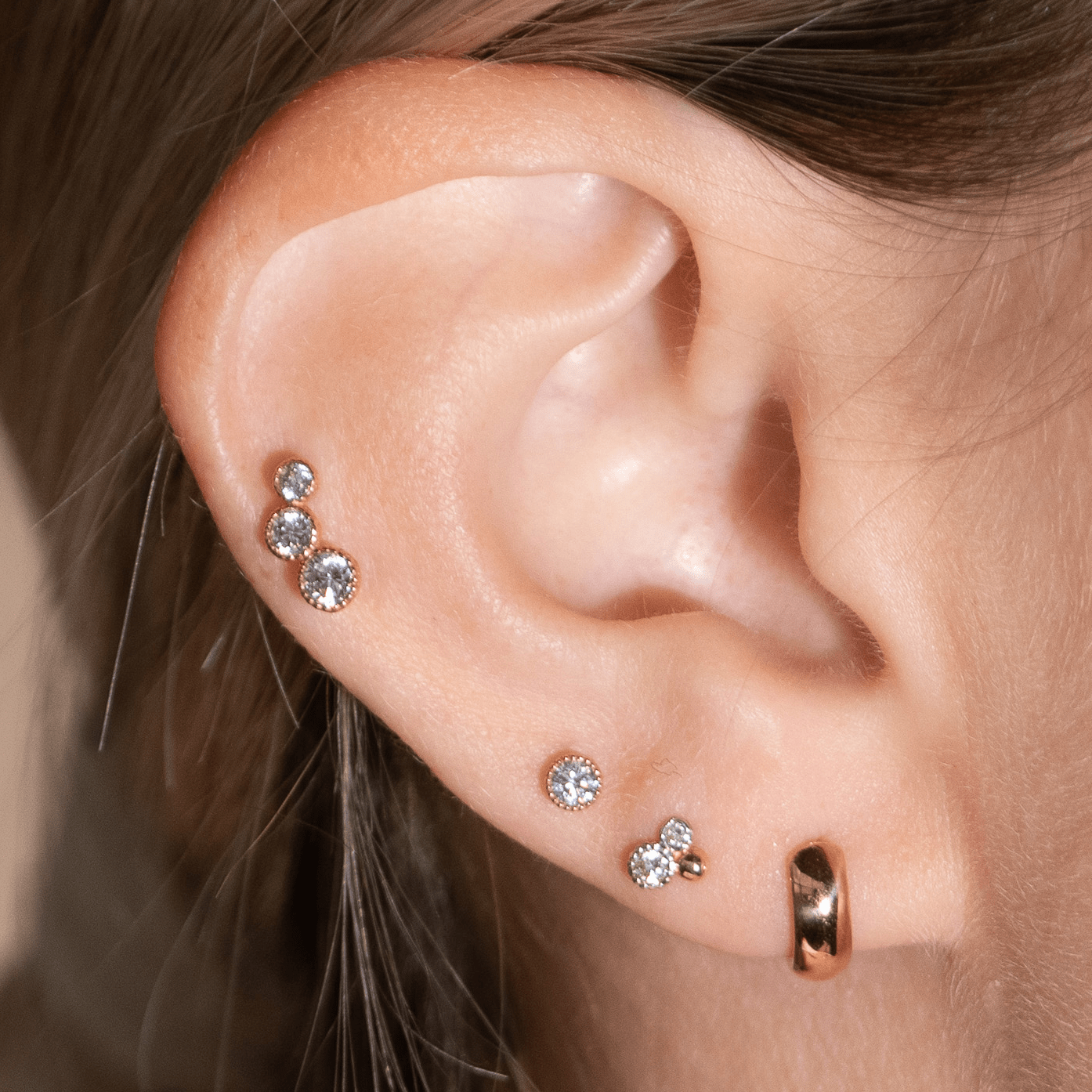 14K Yellow Gold Graduated Gemstone Flat Back Stud Earrings with Milgrain Detail - Perfect for Weddings, Parties & Everyday Elegance