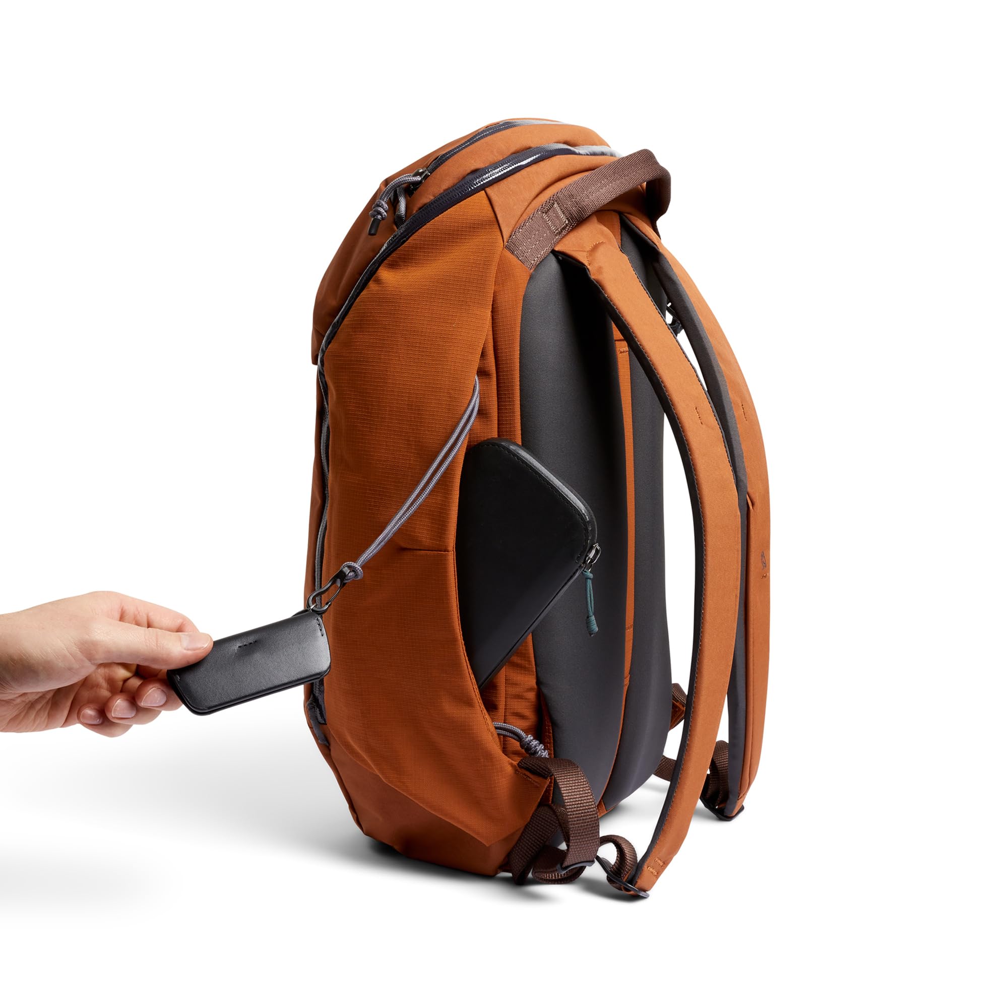 Bellroy Venture Ready Pack - 20L Everyday Backpack with Laptop Sleeve for Travel, Commuting & Urban Adventures | Durable Water-Resistant Daypack for Work, School & Outdoor Activities