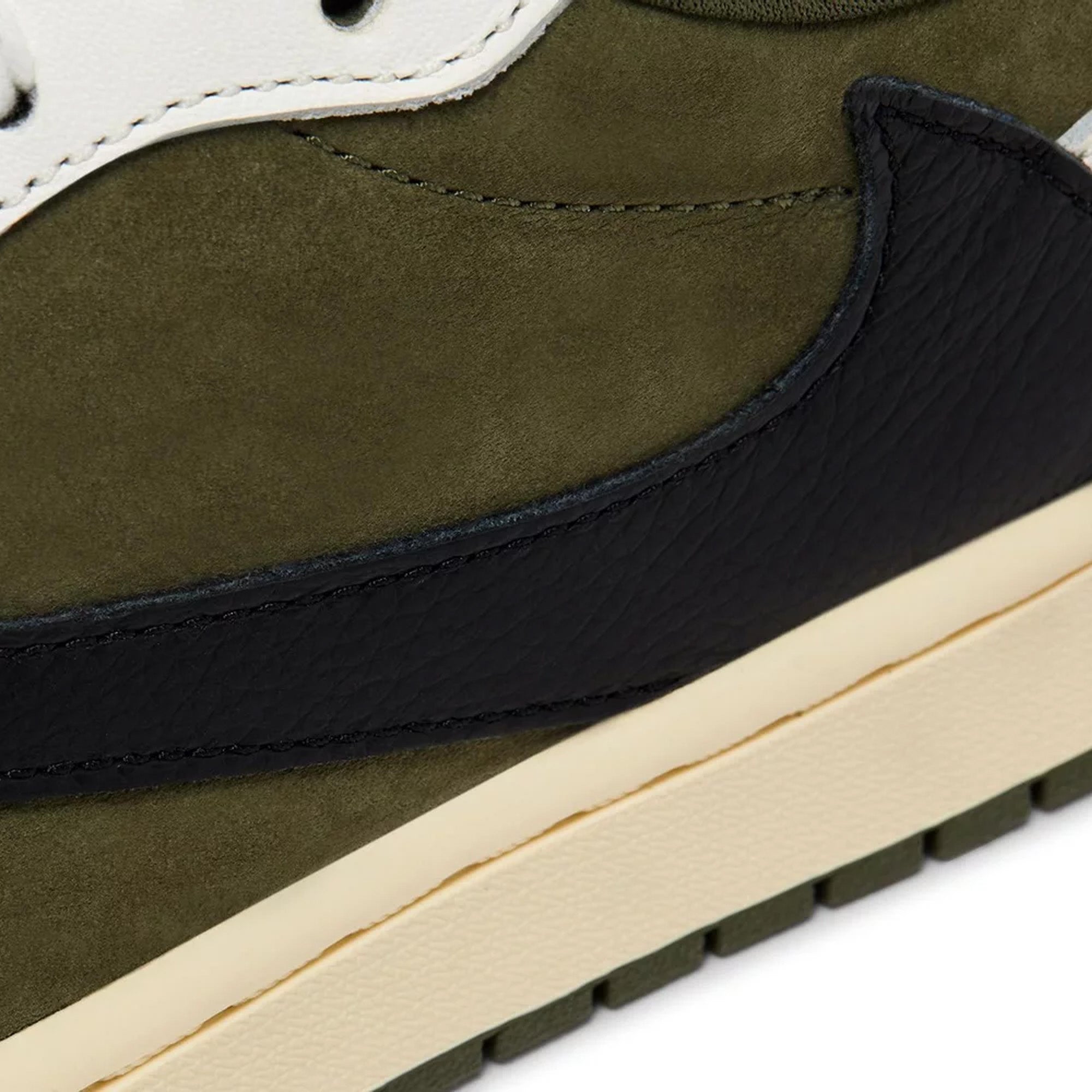 Air Jordan 1 Retro Low OG SP Travis Scott 'Medium Olive' Sneakers (2024) – Men's Basketball Shoes for Streetwear & Casual Fashion