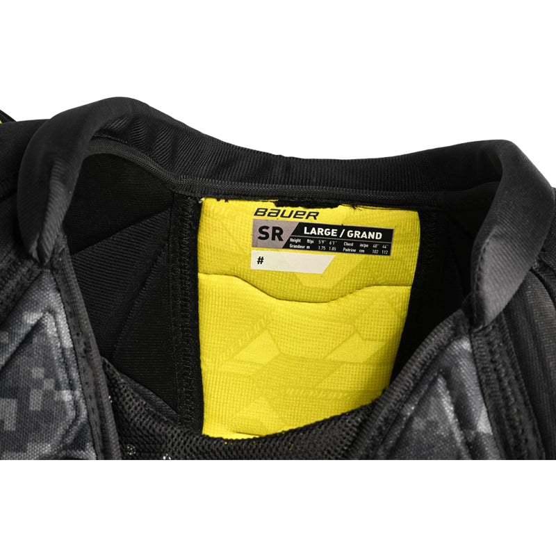 Bauer Supreme M3 Senior Hockey Shoulder Pads - Protective Gear for Ice Hockey Players - Perfect for Games, Practices & Training Sessions