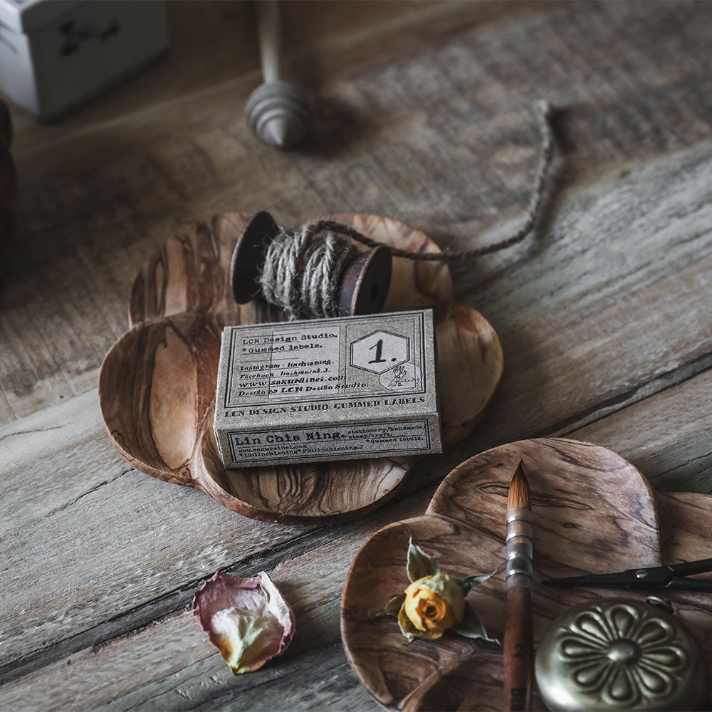Handcrafted Wild Olive Wood Petal Serving Tray Set - Natural Wood Cheese Board & Charcuterie Platter for Entertaining, Wedding Gifts, and Home Decor