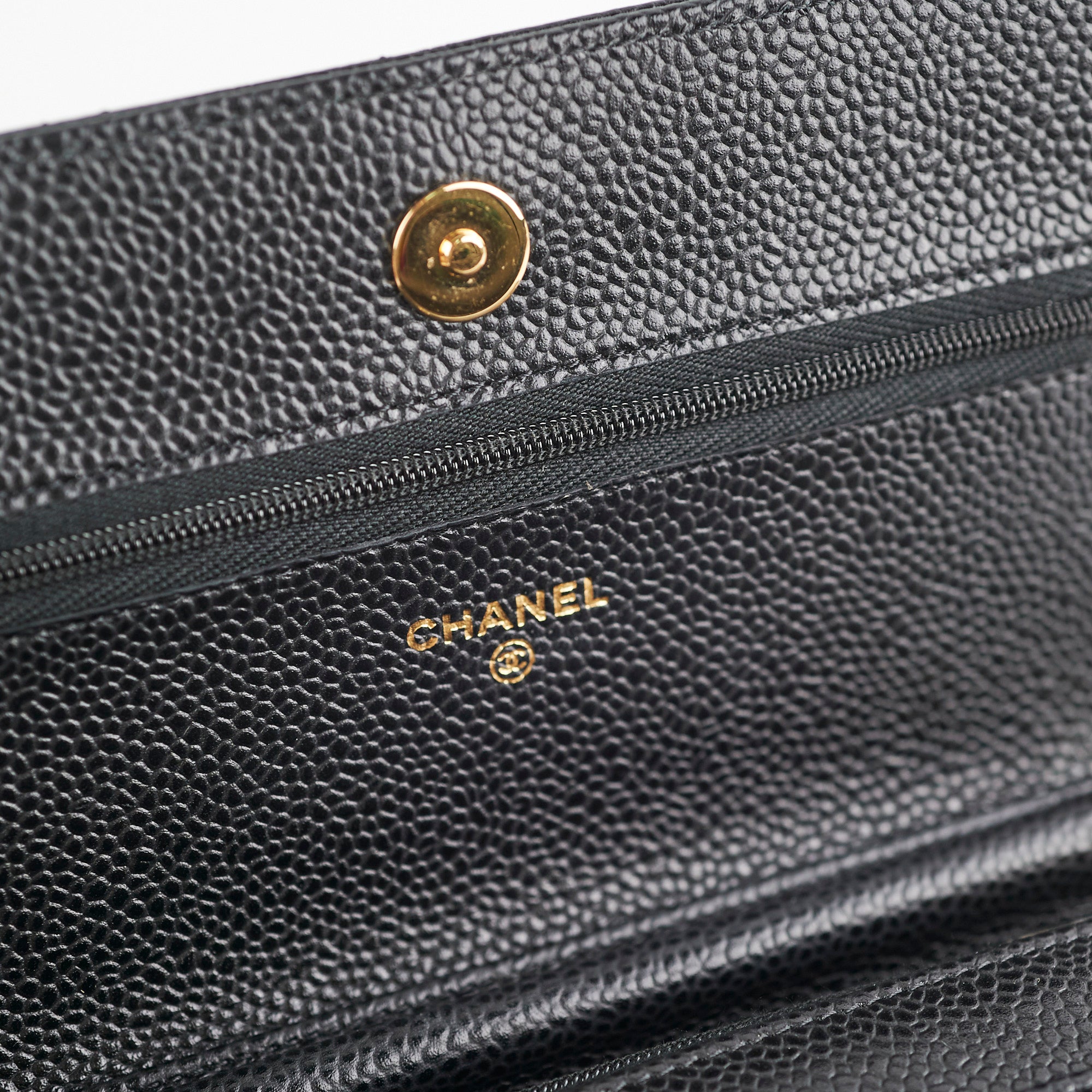 Chanel Caviar Quilted Wallet On Chain Black Crossbody Bag - Elegant & Stylish for Parties, Dates & Evening Events