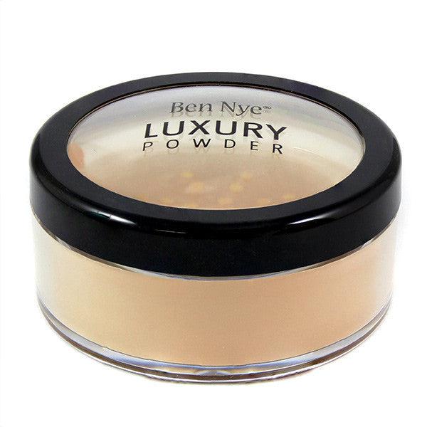 Ben Nye Banana Powder - Professional Loose Setting Powder for Makeup, Oil Control & Highlighting | Perfect for Stage, Photography & Everyday Use