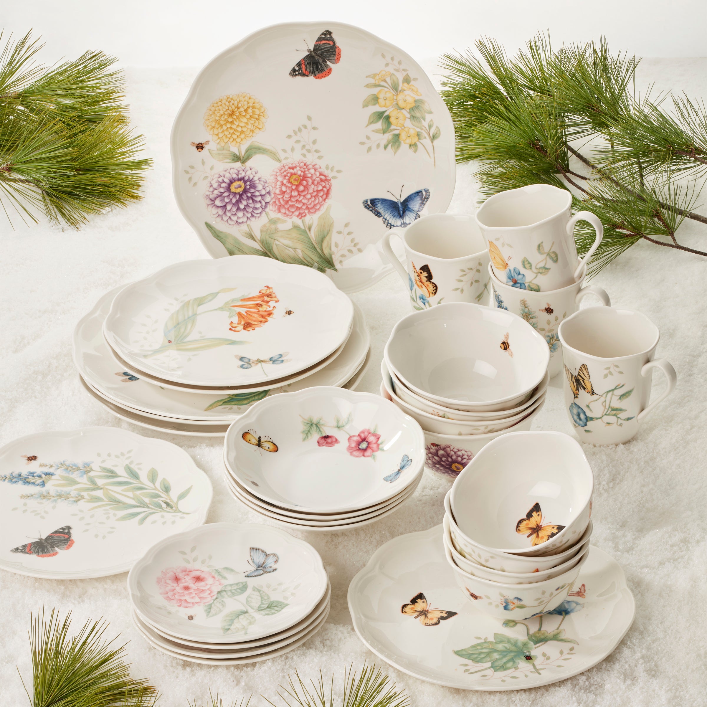 Butterfly Meadow 28-Piece Dinnerware Set - Porcelain Plates, Bowls & Mugs for Family Dining, Dinner Parties & Everyday Use
