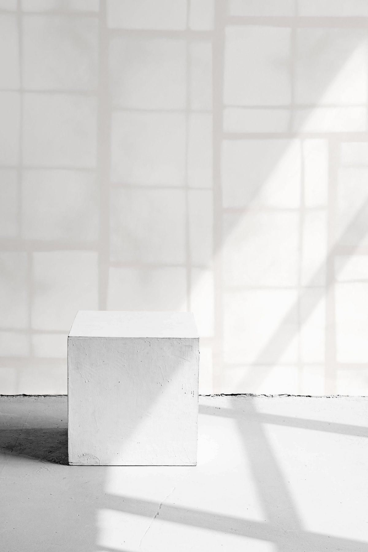 Shadow Play Pale White - Elegant Home Decor for Living Room, Bedroom & Office | Perfect for Modern Interior Design & Cozy Ambiance