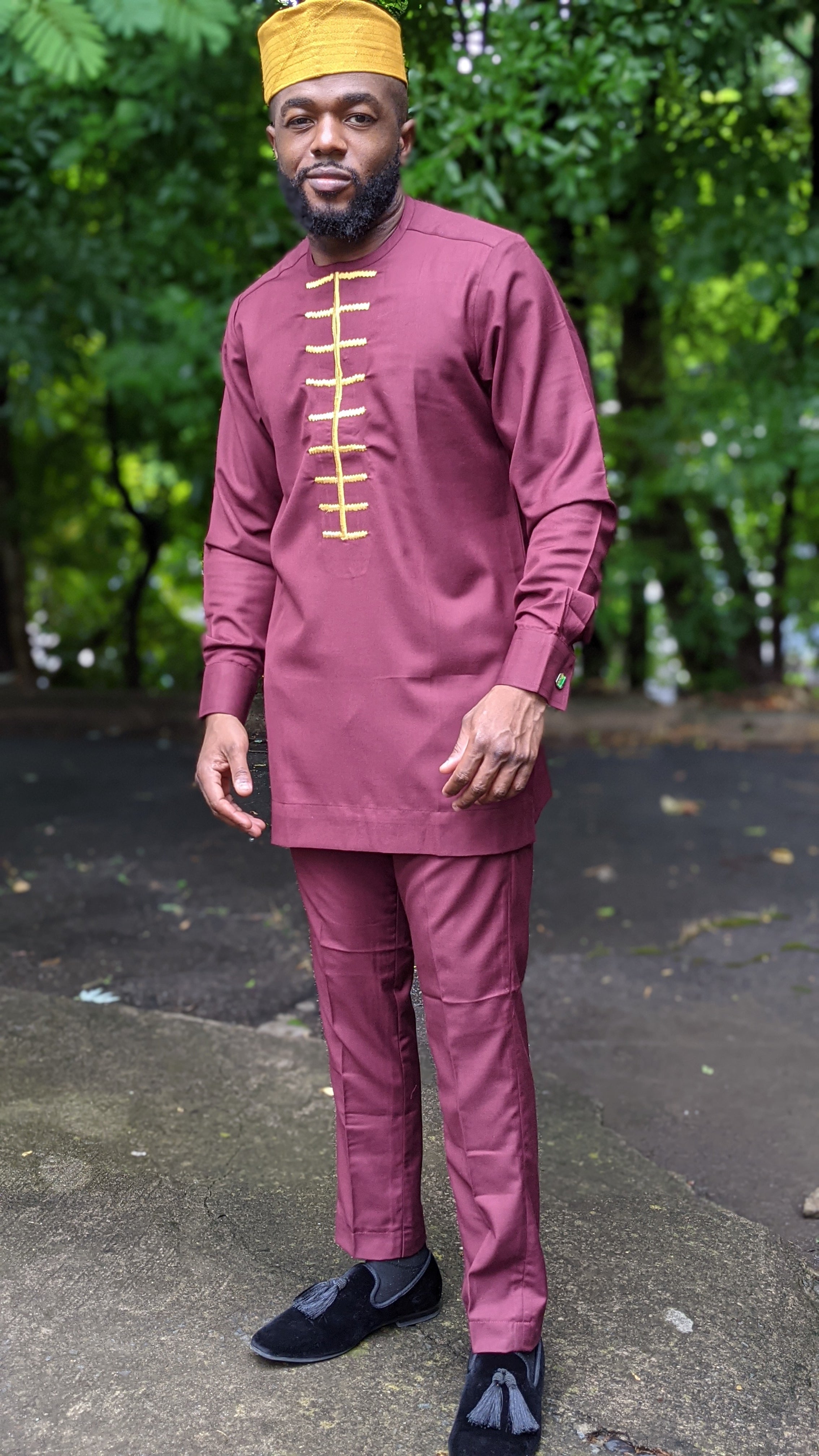 Premium Embroidered Burgundy and Gold African Senator Suit for Men | Traditional Nigerian Attire | Perfect for Weddings, Cultural Events & Special Occasions
