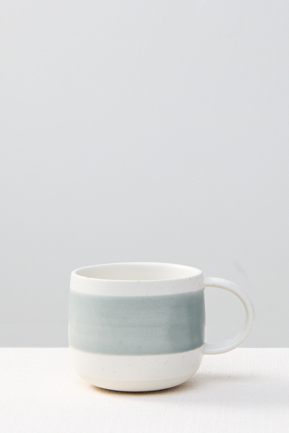 Premium Soft Blue & White Ceramic Coffee Mugs - 16oz Large Capacity, Dishwasher & Microwave Safe - Perfect for Home, Office, Gifts & Daily Coffee/Tea Use