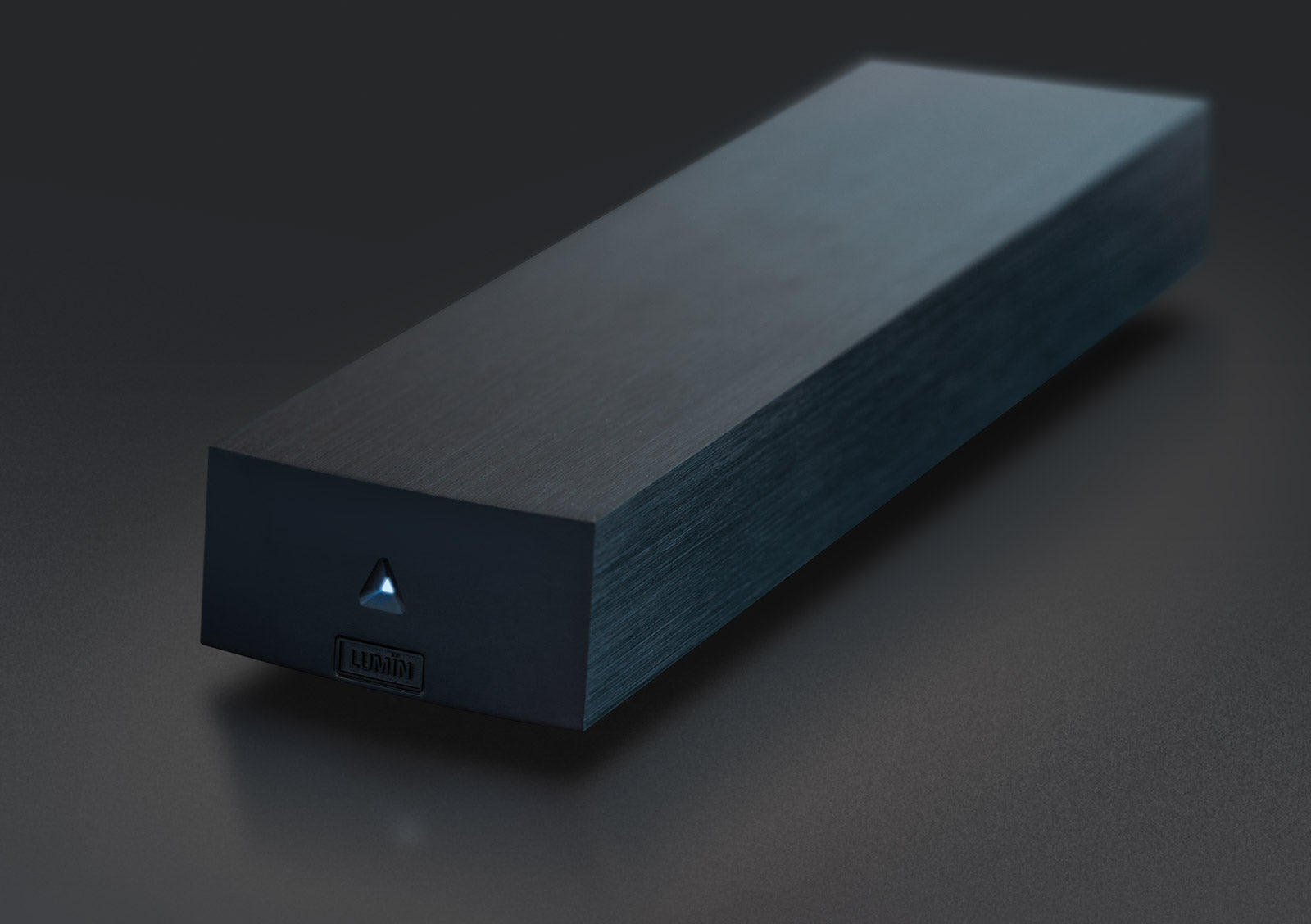 Lumin U1X High-End Digital Transport & Streamer with X1 Power Supply - Perfect for Audiophiles & Home Theater Systems