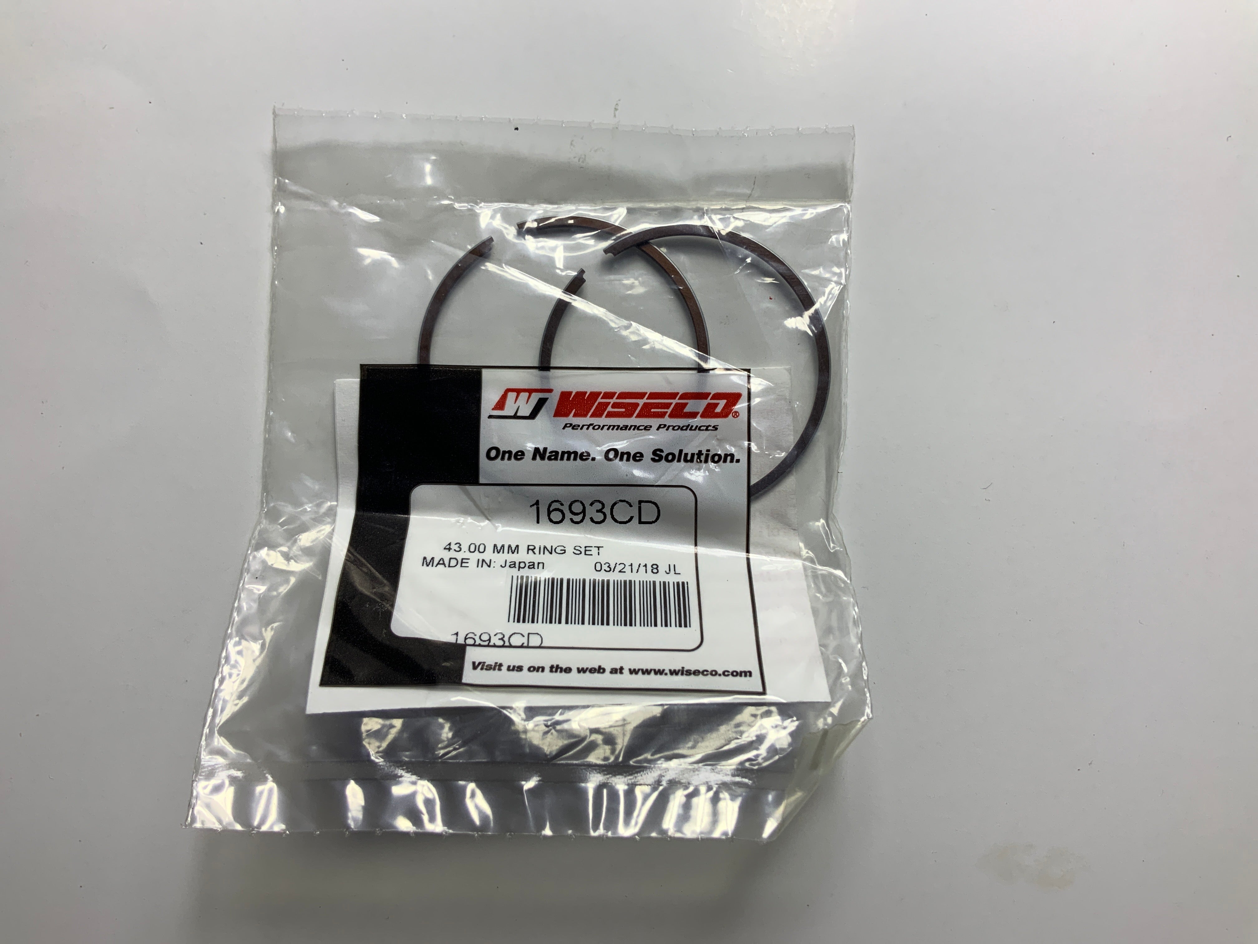 43mm Piston Ring Set - High-Performance Engine Replacement Parts for Cars, Trucks & Motorcycles - Ideal for Engine Rebuilds & Maintenance