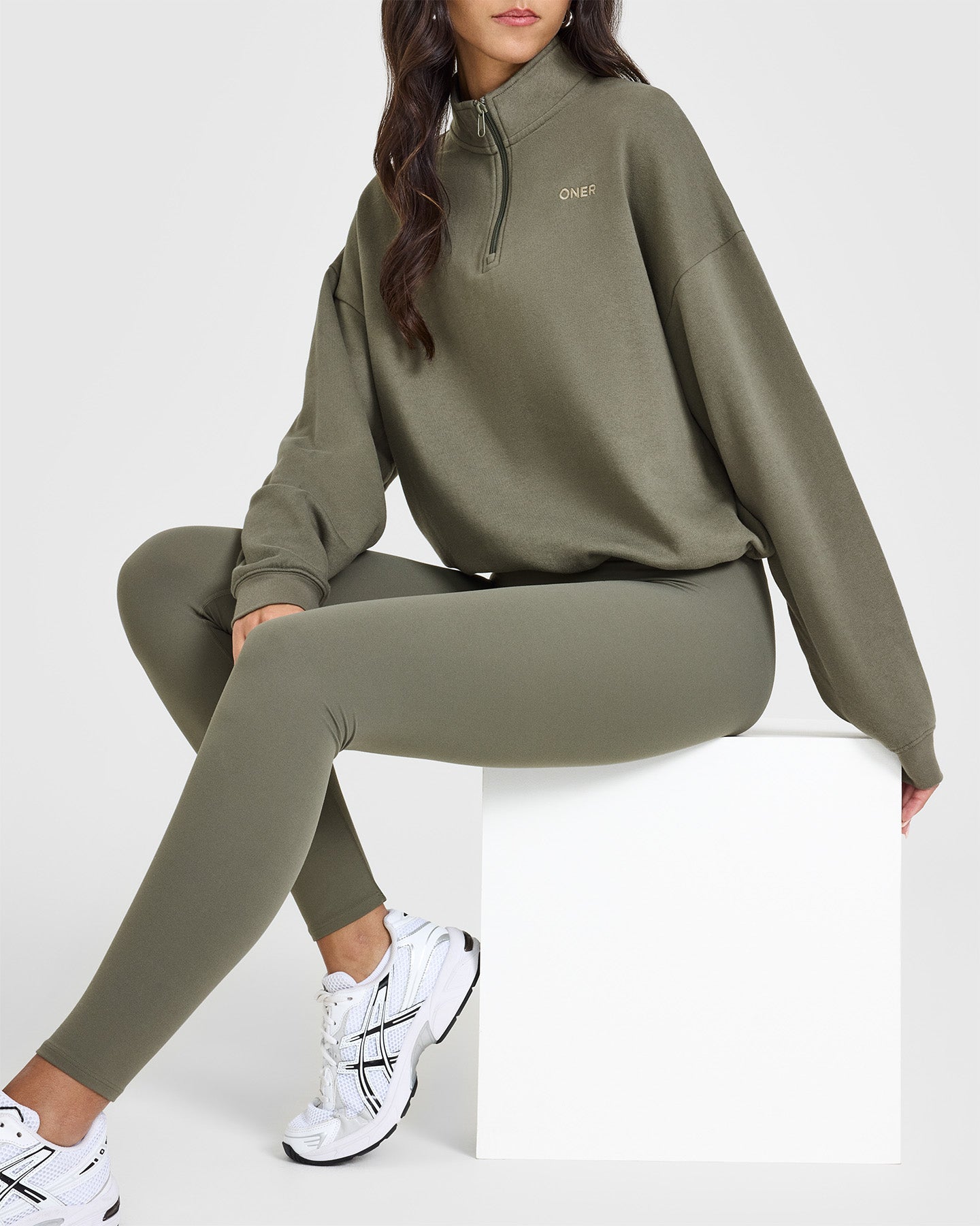 Mid Weight 1/4 Zip Sweatshirt for Men & Women | Alpine Green | Comfortable Pullover Fleece for Hiking, Camping & Outdoor Activities