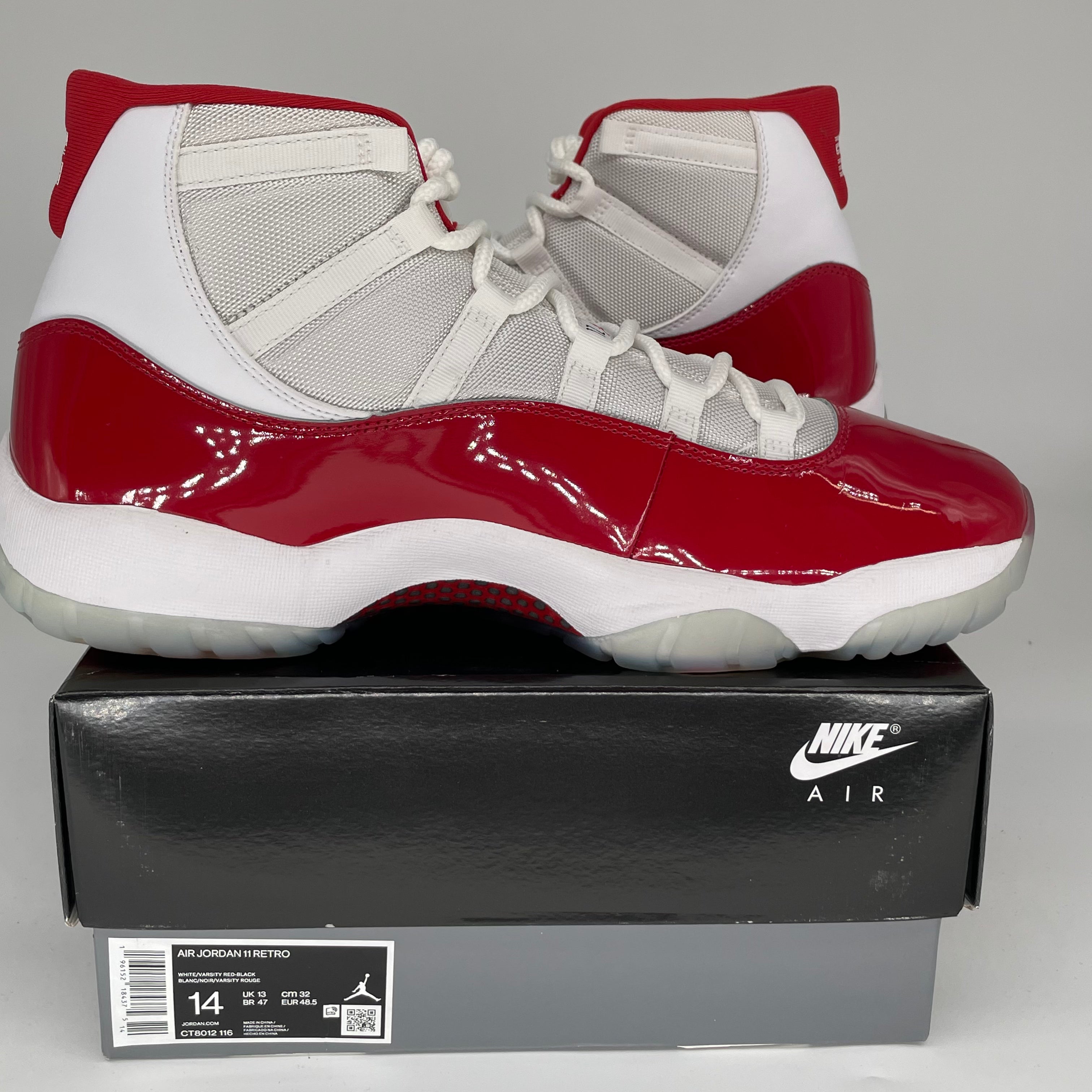 AIR JORDAN 11 Retro 