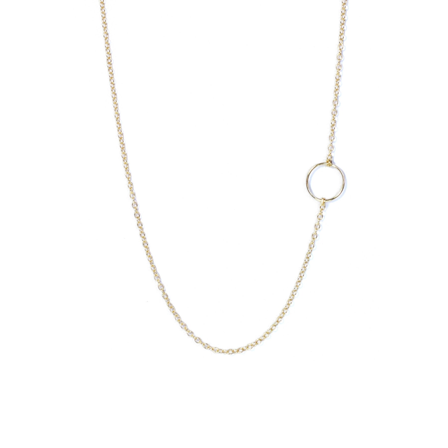 Elegant Circle Necklace for Women - Minimalist Gold & Silver Pendant Jewelry - Perfect for Everyday Wear, Gifts & Special Occasions