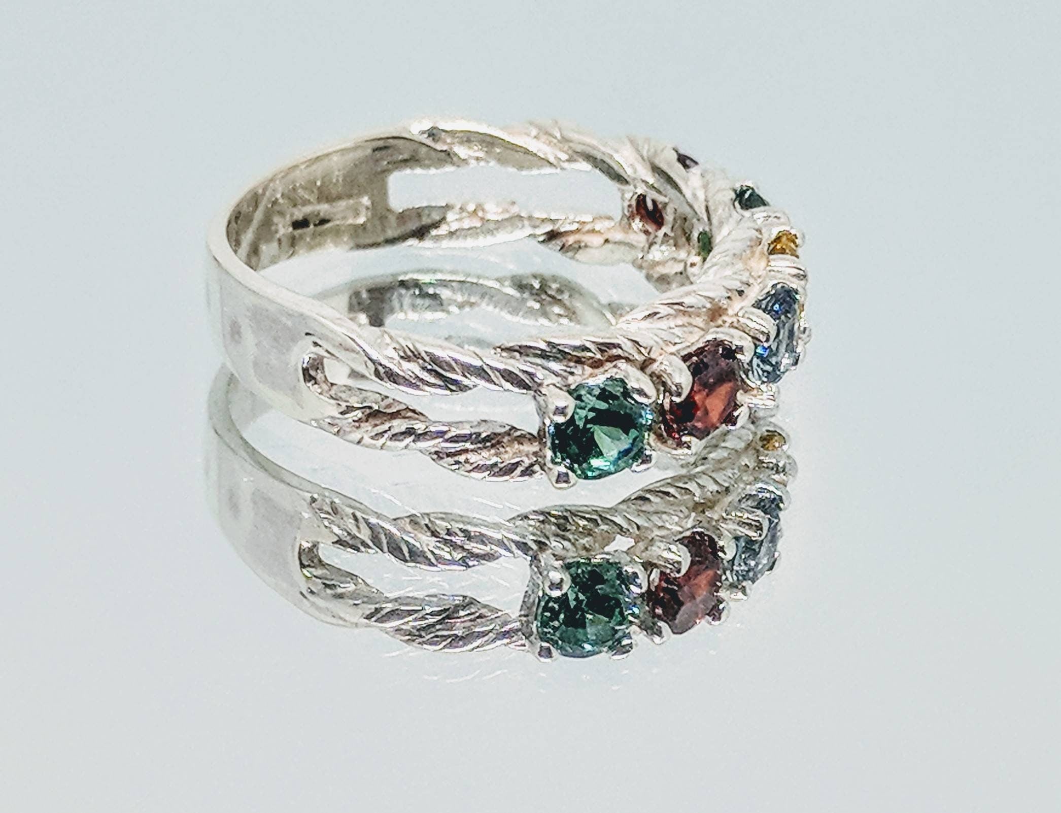 Custom Mothers Ring - Solid Sterling Silver or 14K Gold (White/Yellow/Rose) - 3 to 7 Stone Birthstone Jewelry - Personalized Engraving - Size 7 - Perfect Gift for Mom, Grandma, Birthday & Mother's Day