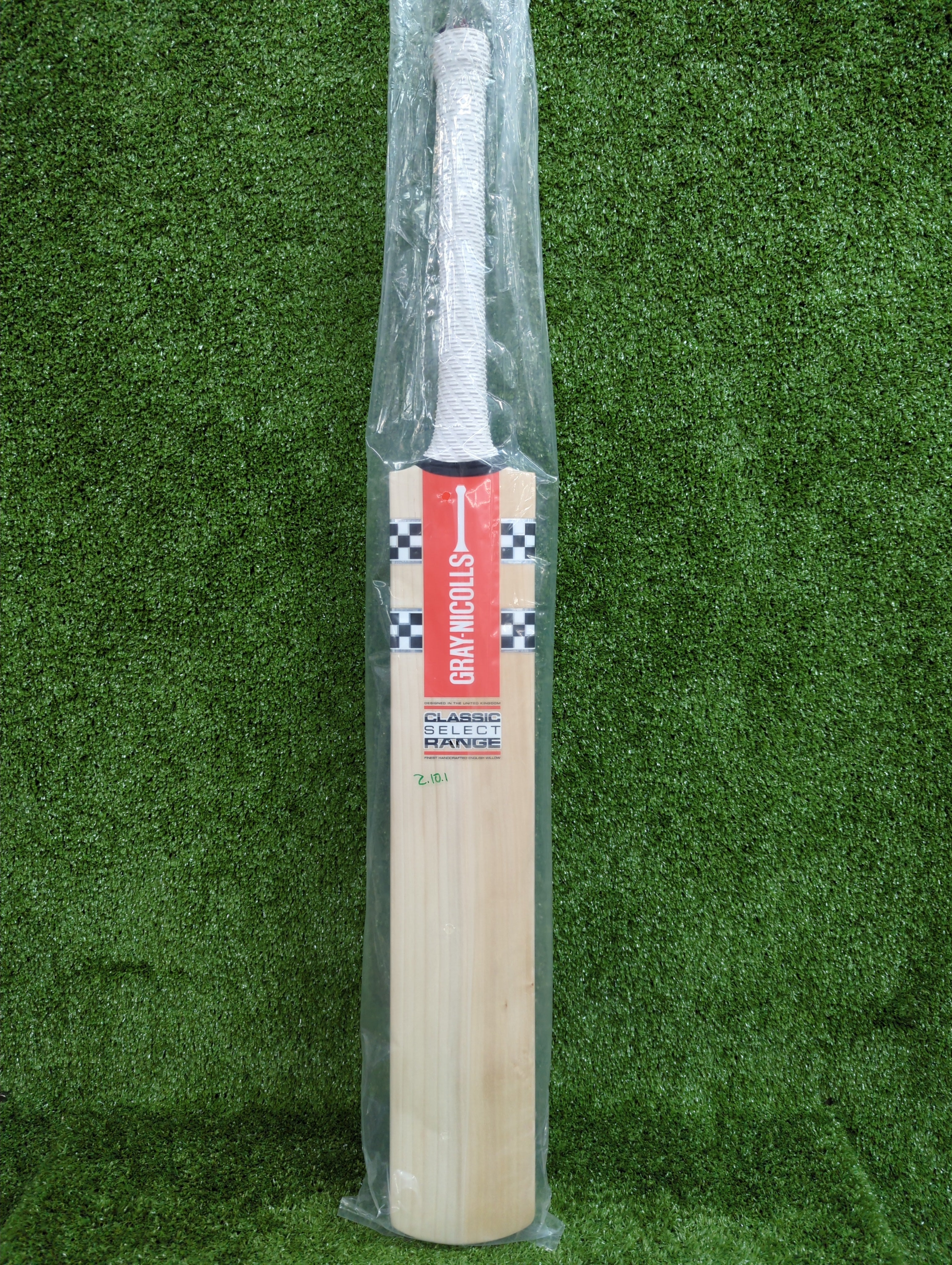 Premium Gray Nicolls Classic Select Range Adult English Willow Cricket Bat – High Performance for Professional & Amateur Players – Perfect for Matches, Training & Practice Sessions