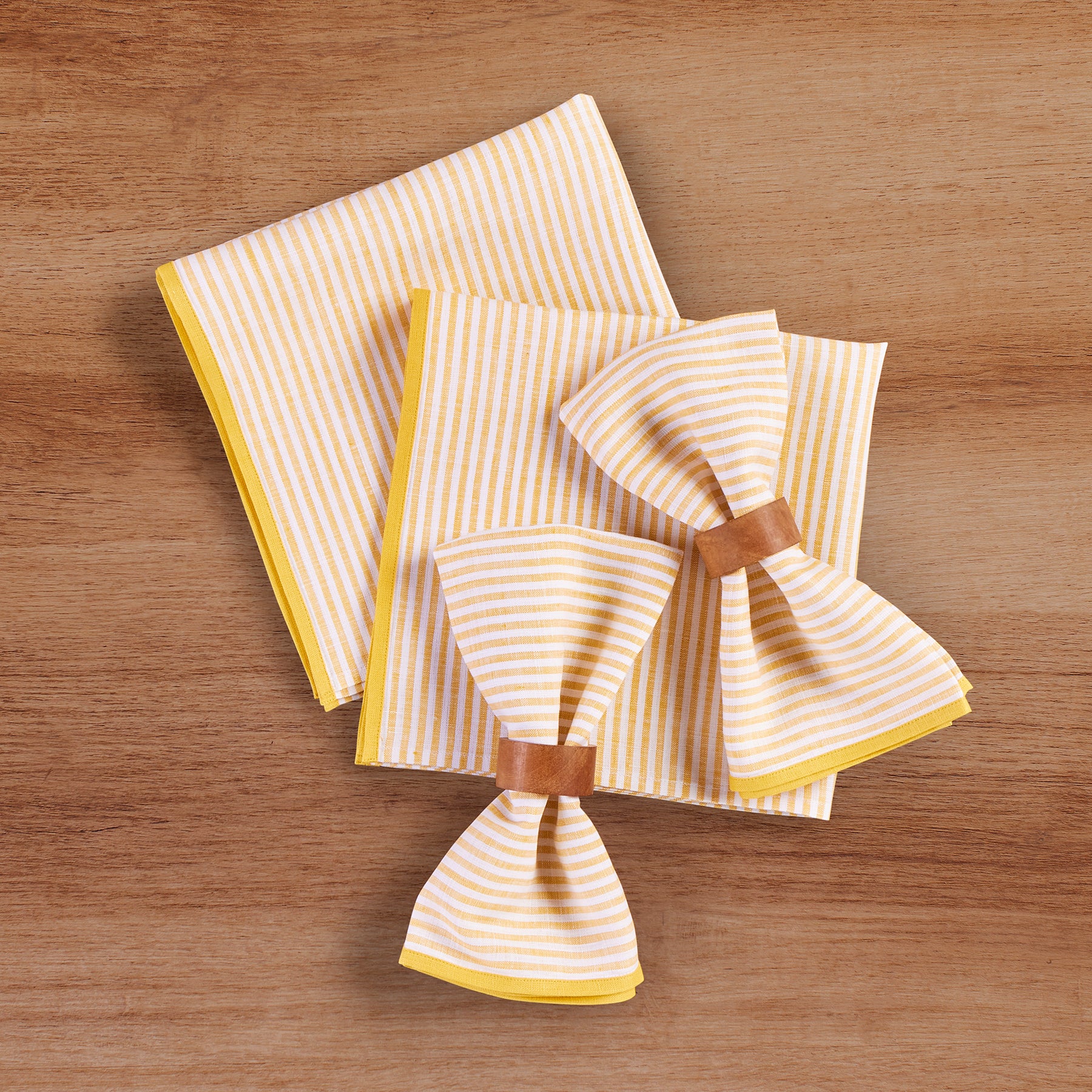 Premium Carmine Napkins, Set of 4 - Soft & Absorbent Dinner Napkins for Formal Dining, Parties & Special Occasions