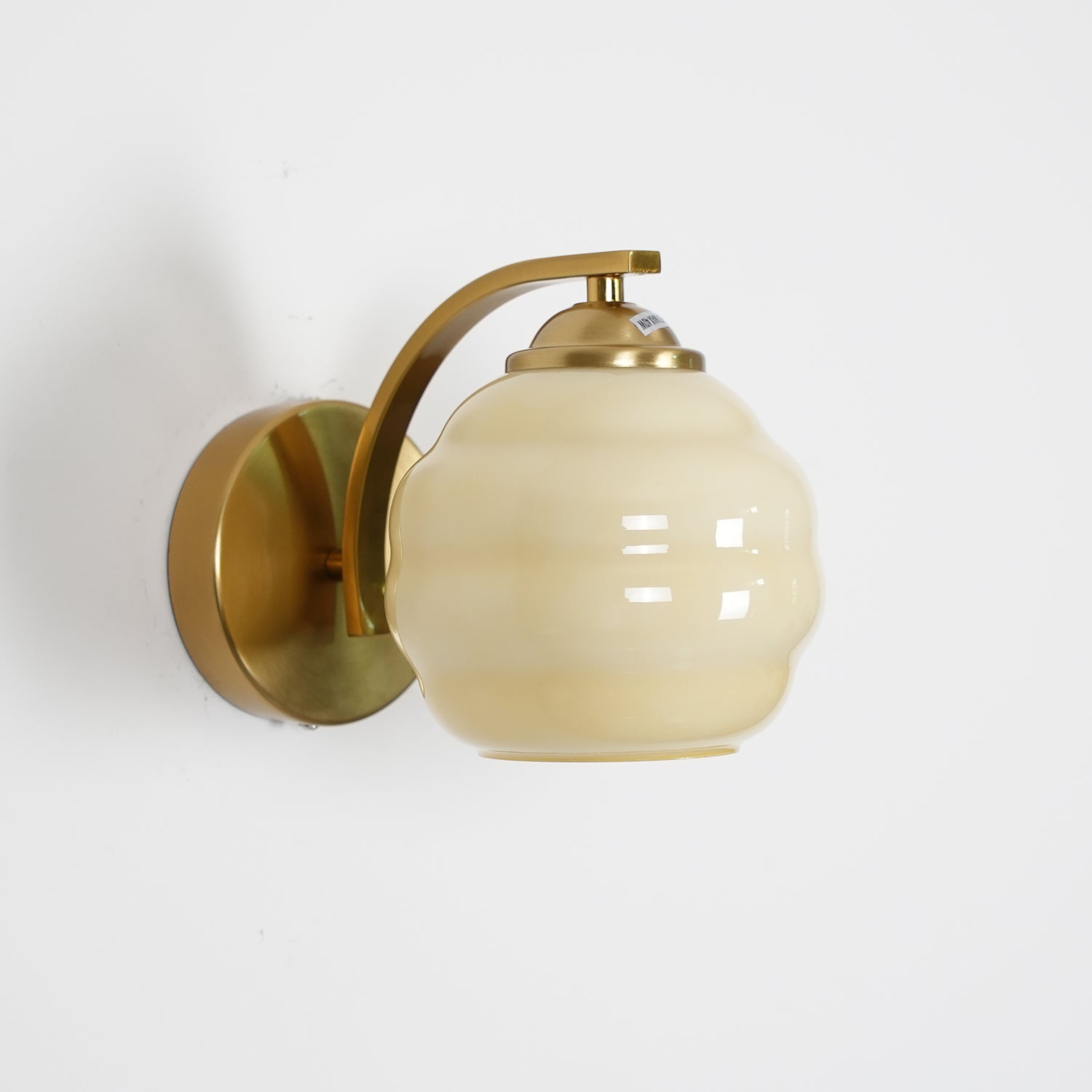 Art Deco Vintage Wall Lamp - Antique Brass Sconce with Glass Shade for Living Room, Bedroom & Hallway Lighting