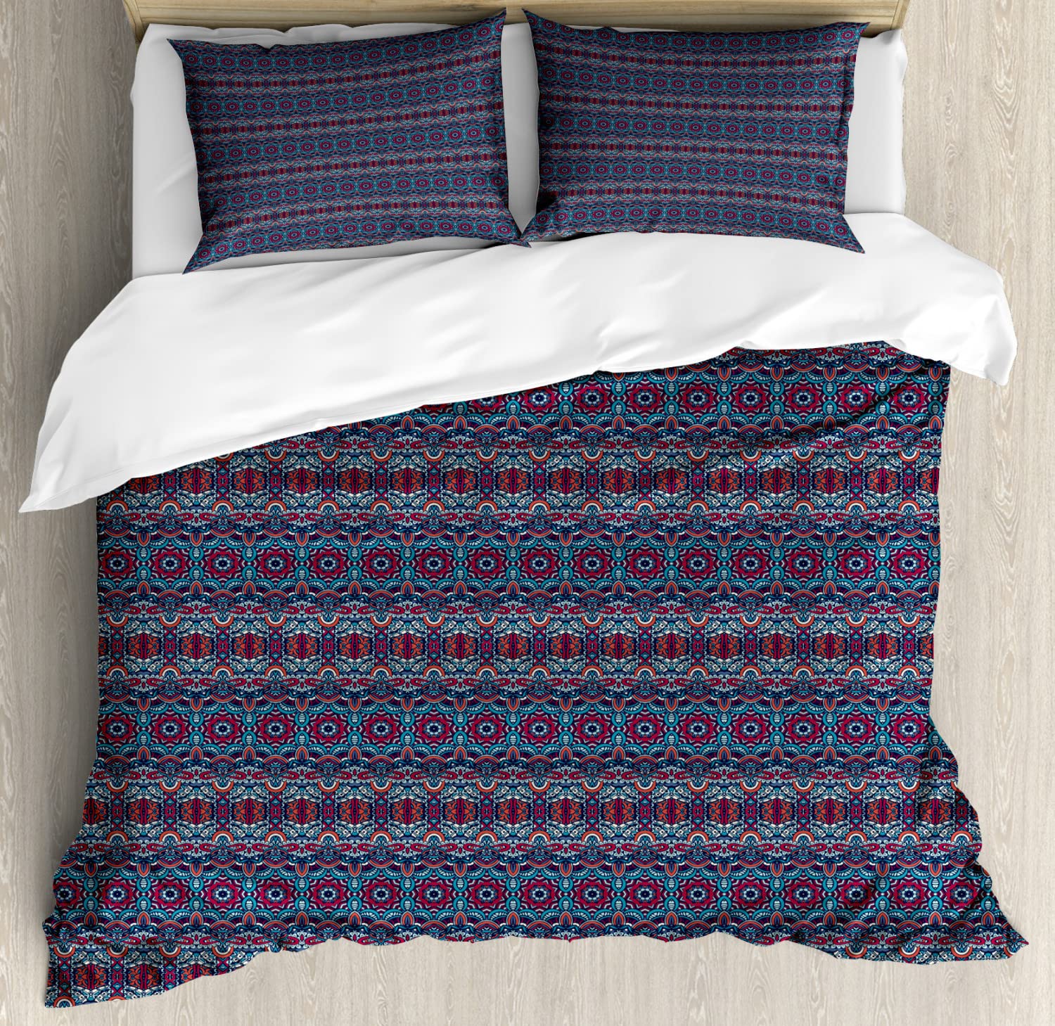 Ambesonne Ethnic Duvet Cover Set - Colorful Geometric Triangle & Star Oriental Design, 2-Piece King Size Bedding Set with 4 Pillowcases | Bohemian Bedroom Decor for Guest Rooms & Master Suites