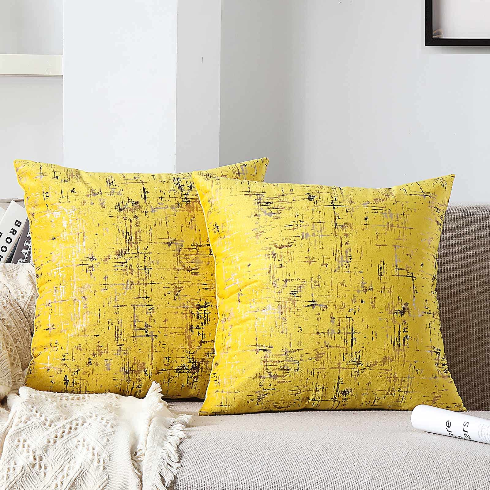WACOMECO Velvet Throw Pillow Covers 18x18 Inches - Soft Decorative Tie-Dye Cushion Covers for Sofa, Bedroom, Living Room & Car - Premium Yellow Home Decor for Cozy Comfort & Stylish Interior Design
