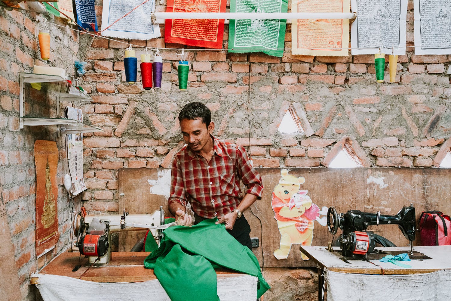 Authentic Green Tara Prayer Flags - Buddhist Prayer Flags for Peace & Blessings - Perfect for Home, Garden & Meditation Spaces