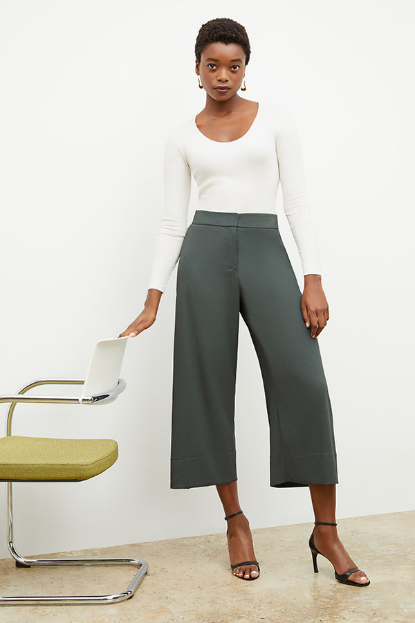 Eco-Friendly Heavy Soft Wave Aloe Culotte Pants - Comfortable & Stylish for Yoga, Lounge, and Everyday Wear