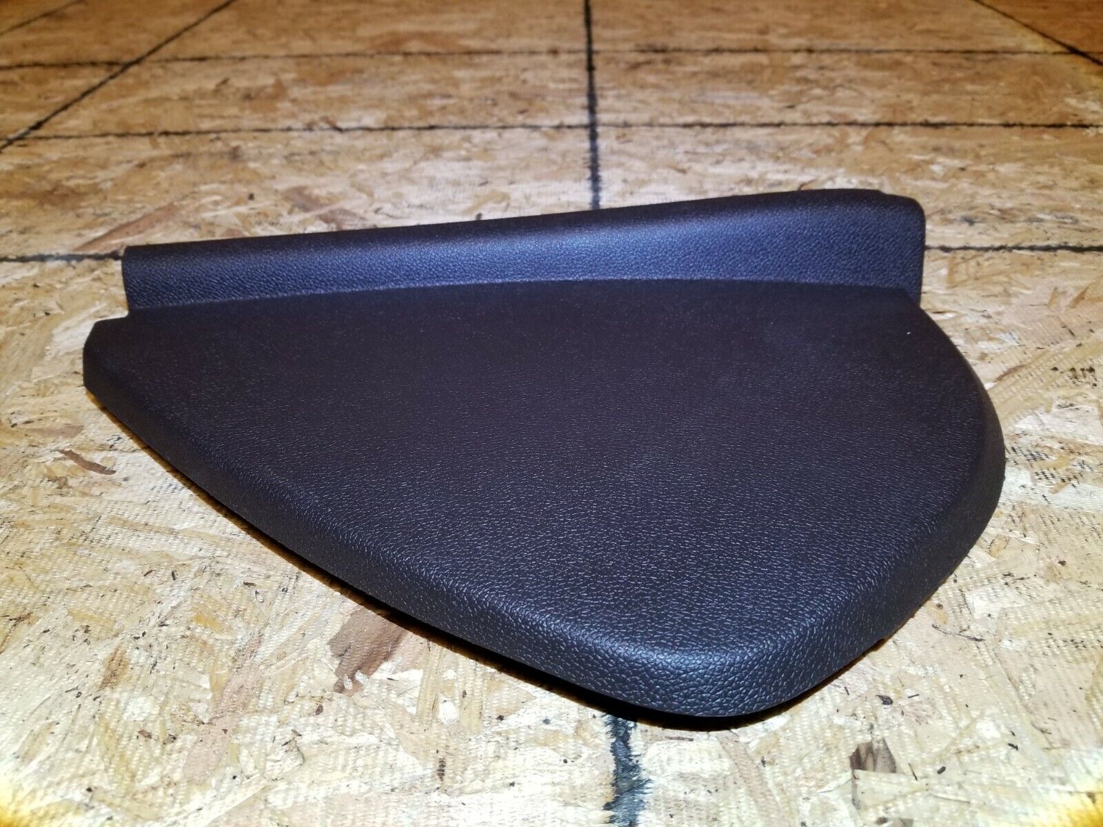 2005-2009 Cadillac SRX Left Driver Side Dash End Cap Cover Trim OEM Replacement Part - Perfect for Interior Repair & Customization