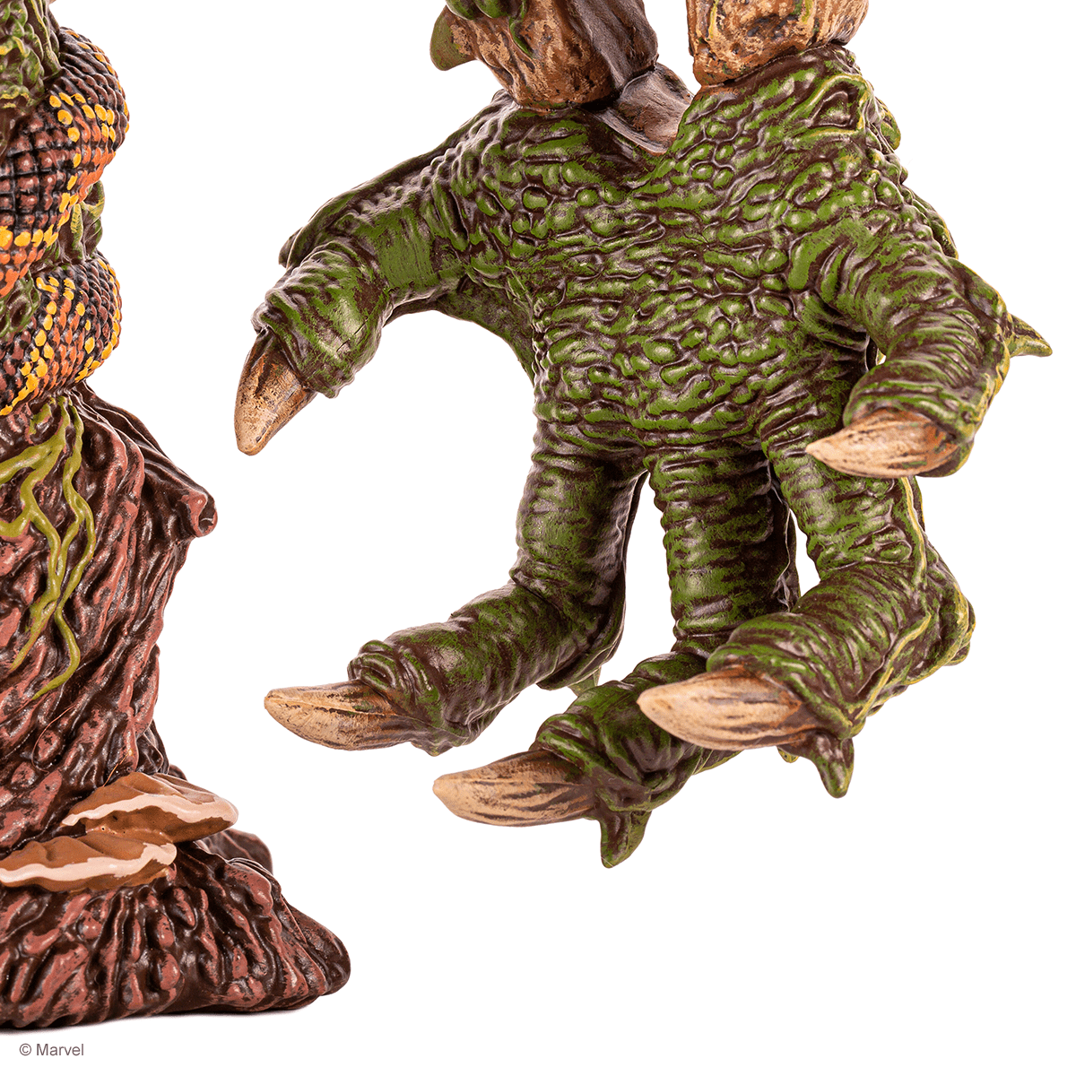 Man Thing Designer Vinyl Figure - Marvel Comics Collectible Statue for Home Decor & Superhero Fans | Perfect for Display Shelves, Office Desks & Comic Book Collections
