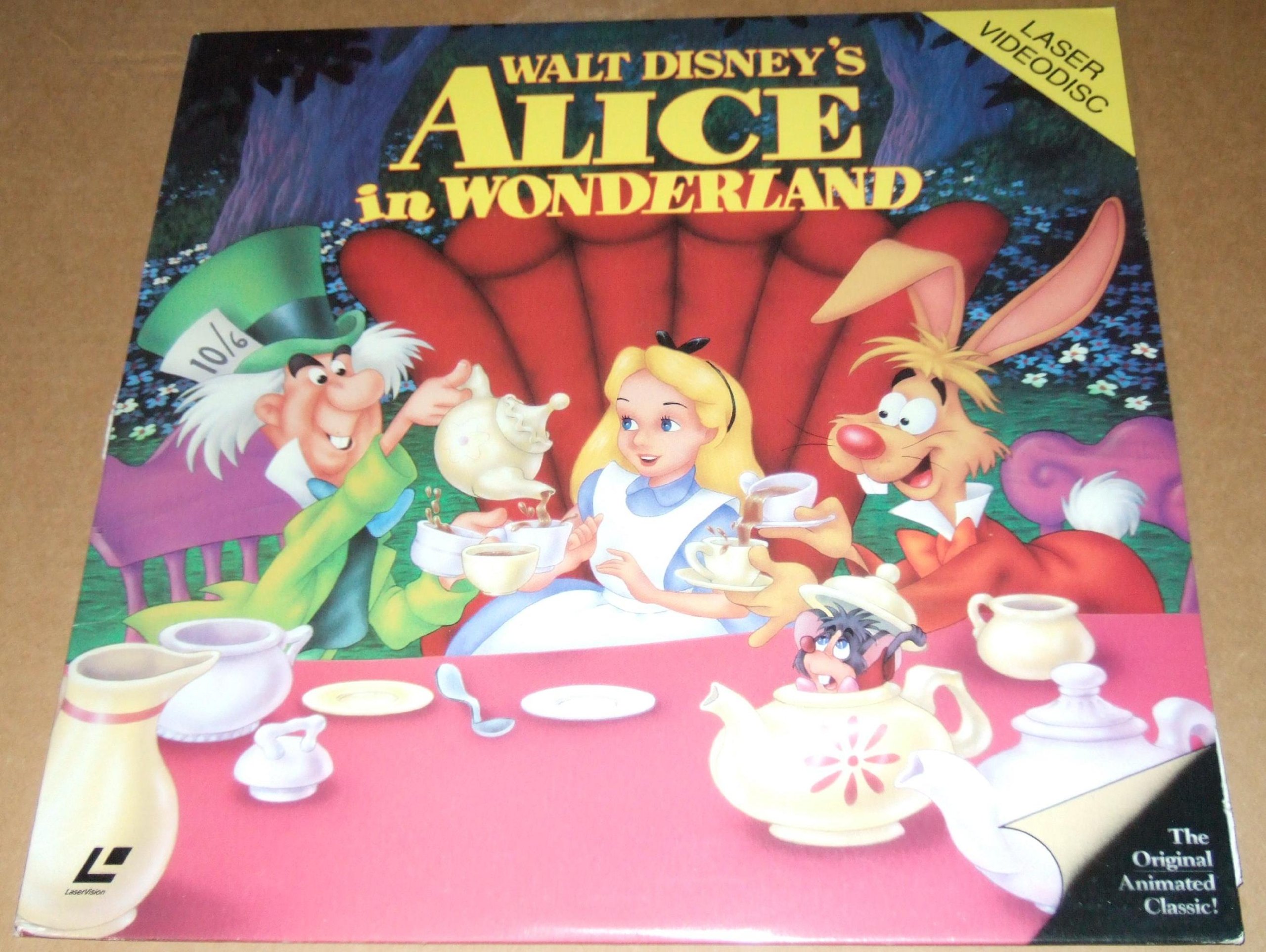 Disney's Alice in Wonderland Laserdisc - Classic Animated Movie for Collectors & Home Theater Enthusiasts - Perfect for Vintage Film Nights & Disney Memorabilia Displays