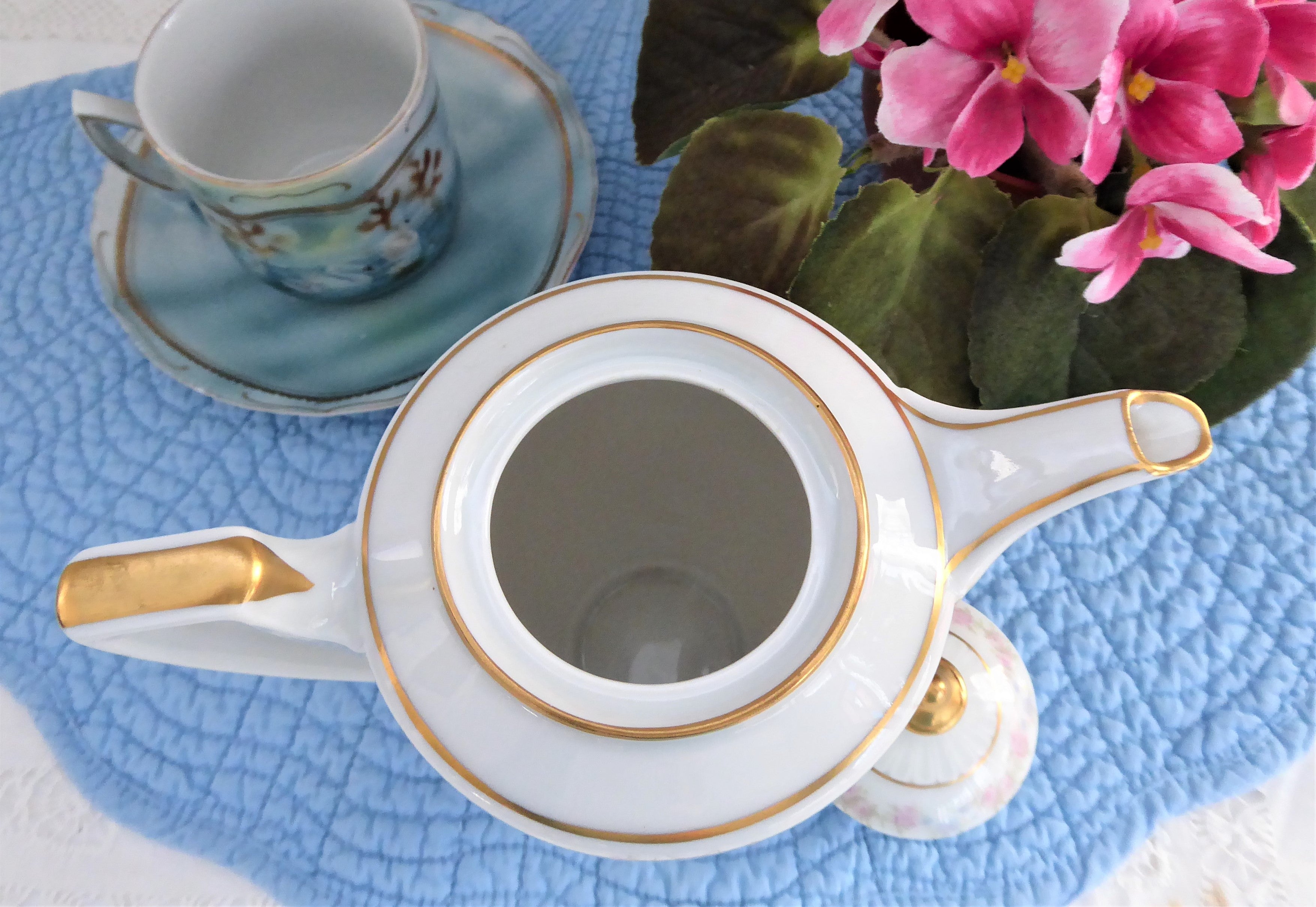 Antique Edwardian Chocolate Pot with Floral Swags & Blue Ribbon - Thomas Bavaria Porcelain Teapot - Perfect for Afternoon Tea, Victorian Tea Parties & Collectible Display