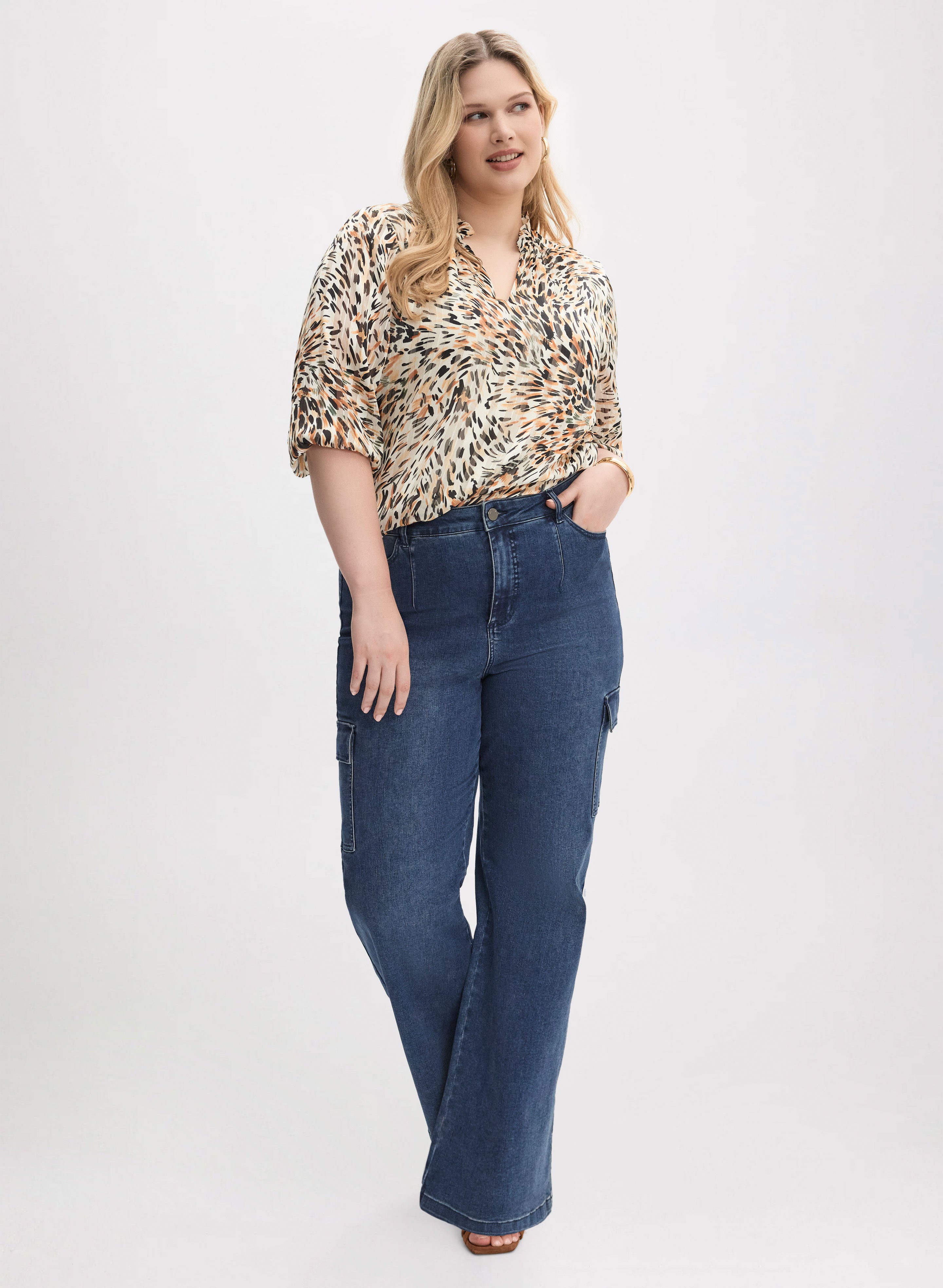 Stylish Animal Print Blouse & Cargo Jeans Outfit for Women | Trendy Casual Wear for Street Fashion & Night Out