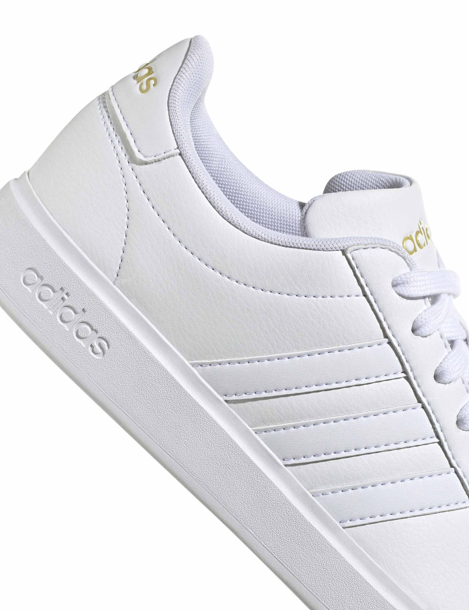Adidas Grand Court 2.0 Sneakers - Cloud White/Gold Metallic - Comfortable Tennis Shoes for Men & Women - Perfect for Casual Wear, Gym & Outdoor Activities