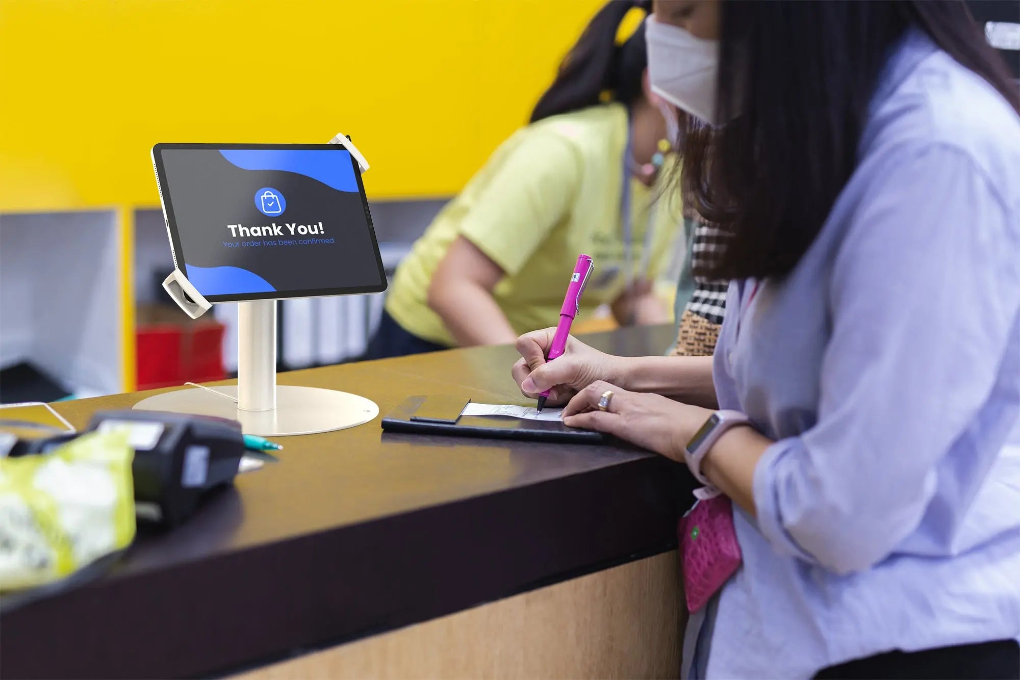 Universal Security Grip Kiosk Stand - Anti-Theft Phone Holder for Public Spaces, Retail Stores & ATMs - Durable Metal Mount with Adjustable Angle for Tablets and Smartphones