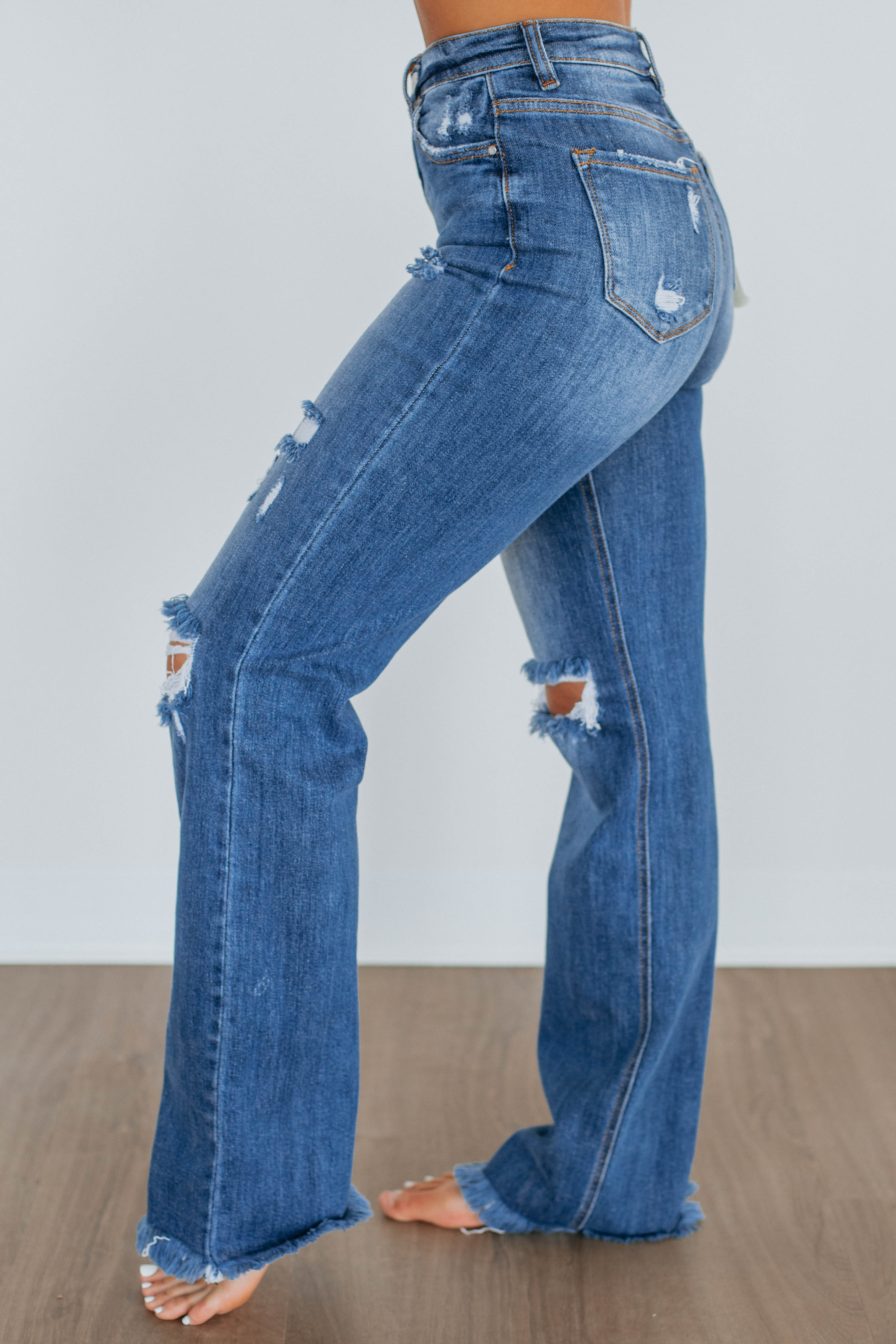 Eloise Risen Jeans - Women's High Waist Skinny Jeans in Dark Wash Denim for Casual Wear & Night Out