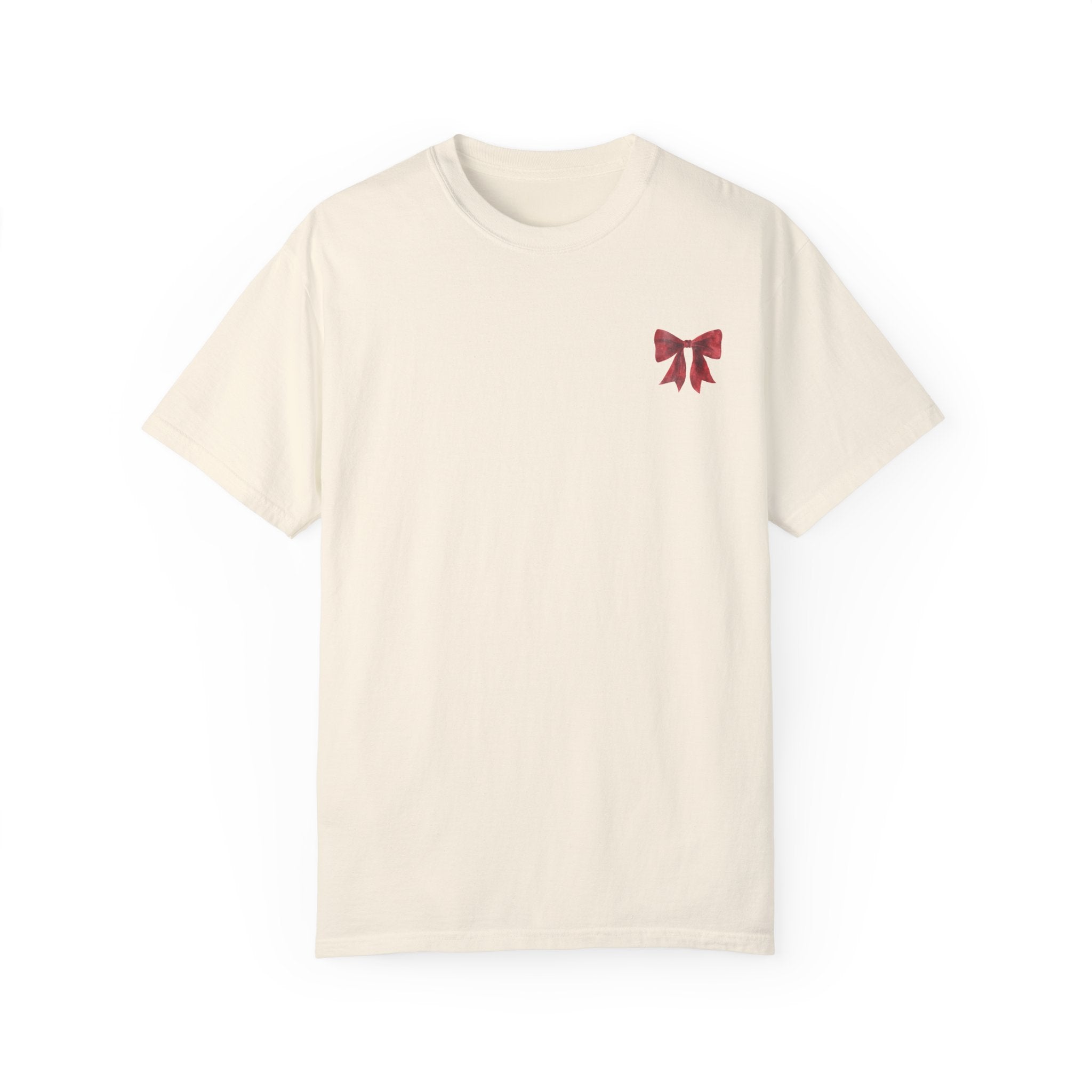 Pretty Girls Love Vamps T-Shirt - Trendy Vampire Graphic Tee for Women - Perfect for Halloween, Goth Fashion & Night Out