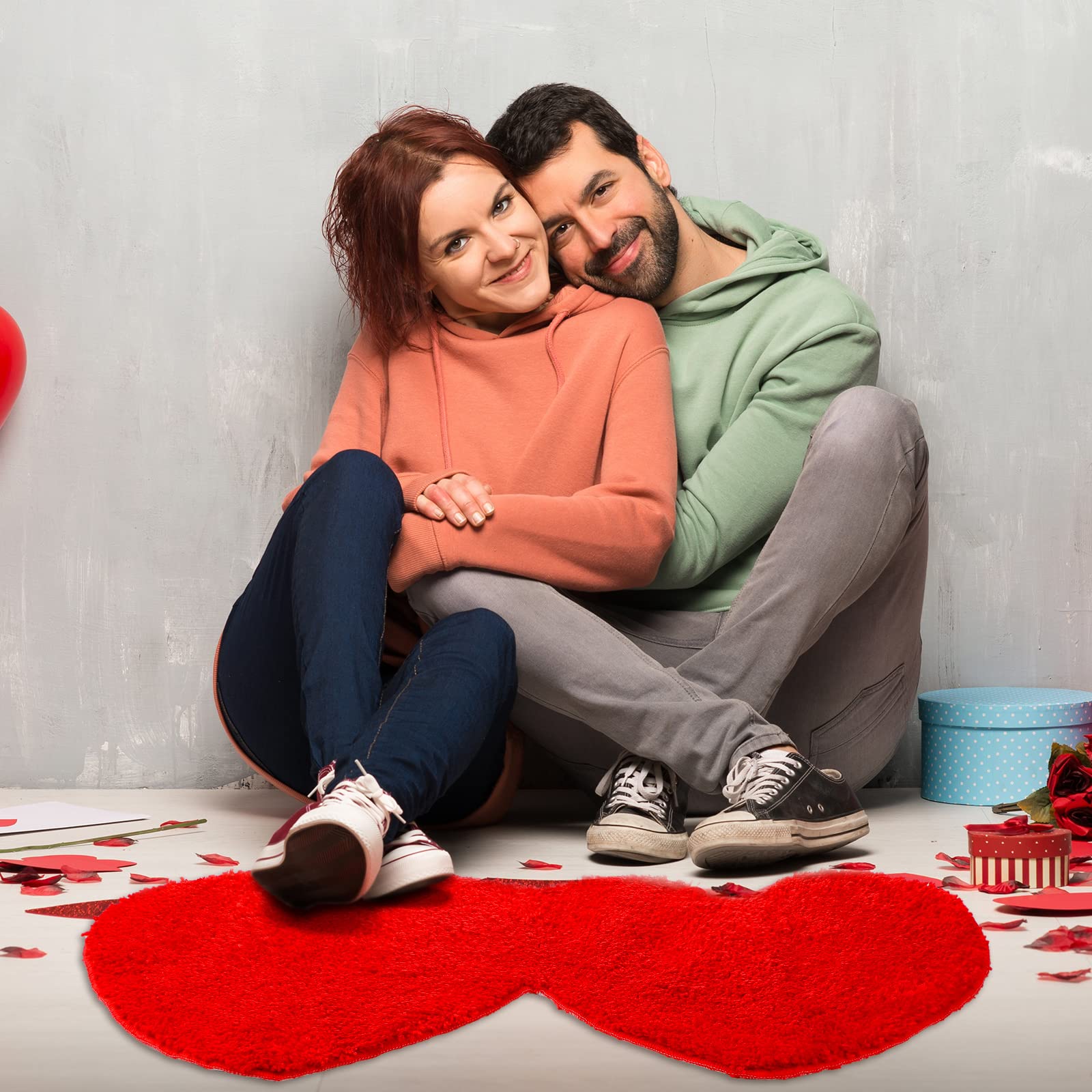 Valentine's Day Heart Shaped Bathroom Rug - Non-Slip Washable Shaggy Doormat for Home, Bedroom & Living Room - 15.75 x 31.5 Inch Red - Perfect for Romantic Decor, Anniversary Gifts & Couples' Home Accessories