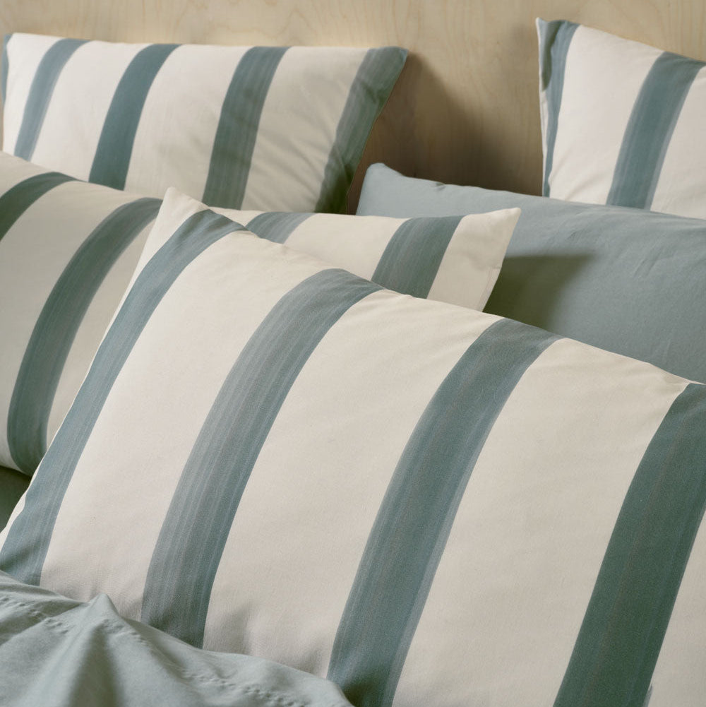 Linen House Fremantle Quilt Cover Set - Premium Cotton Bedding Set for Queen/King Size - Soft & Breathable Duvet Cover for Cozy Bedroom Decor