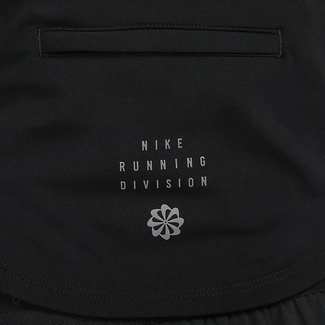 Nike Dri-FIT Run Division Women's Running Tank Top - Moisture-Wicking Workout Shirt for Gym & Outdoor Activities