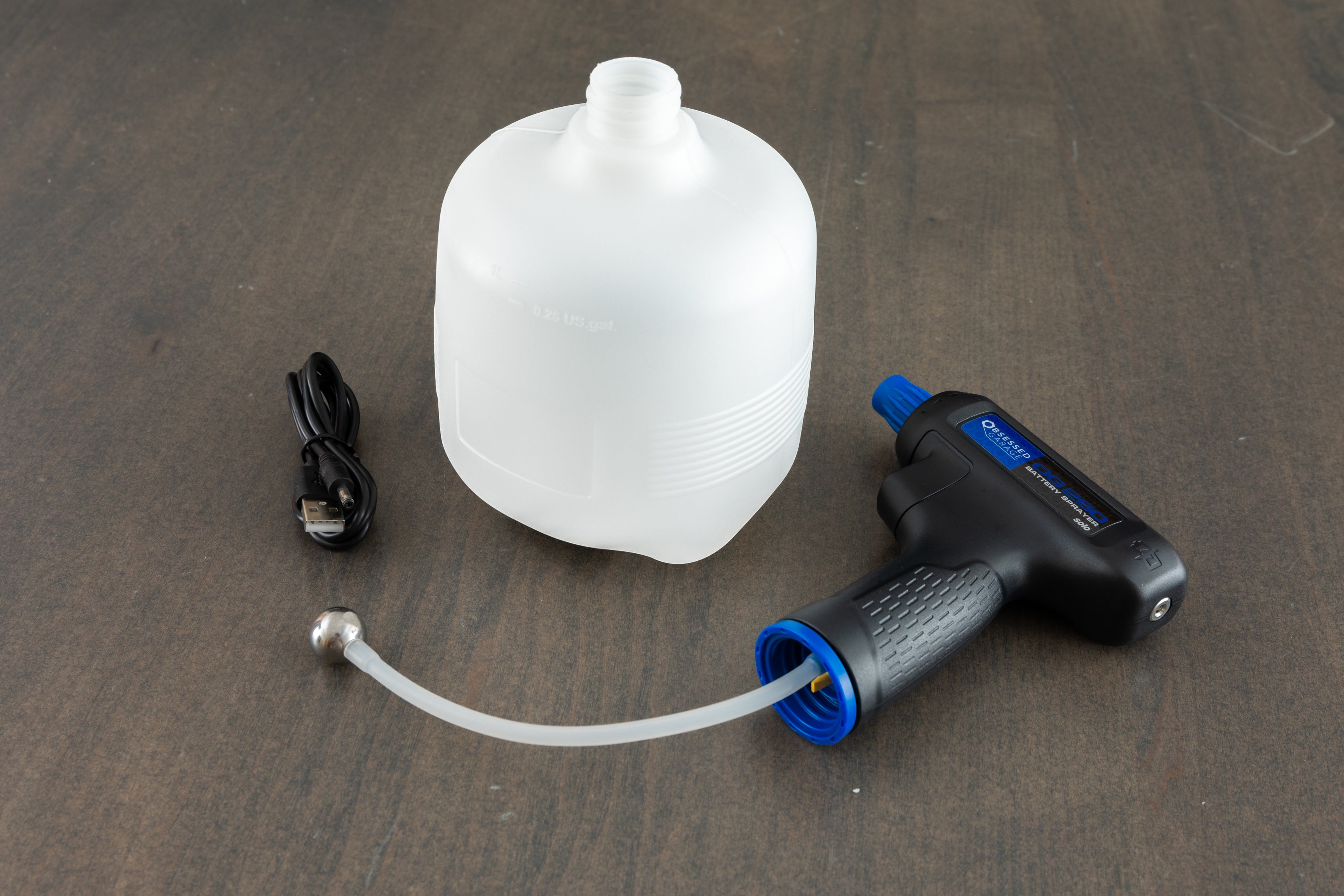Obsessed Garage Handheld Battery-Powered Sprayer by Solo - Perfect for Car Detailing, Gardening & Home Cleaning