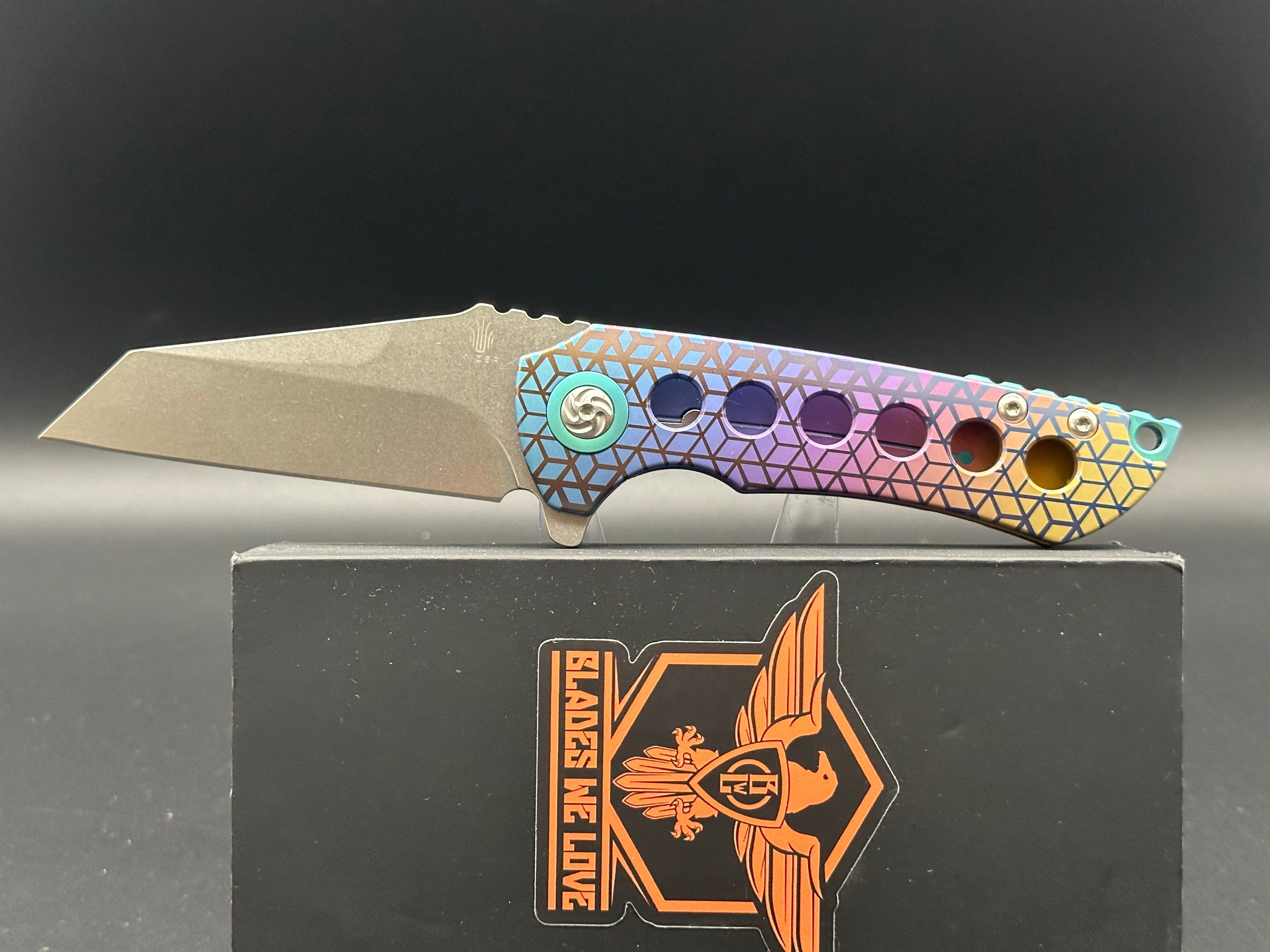 Kizer Critical Knife by Blades We Love - 3.6