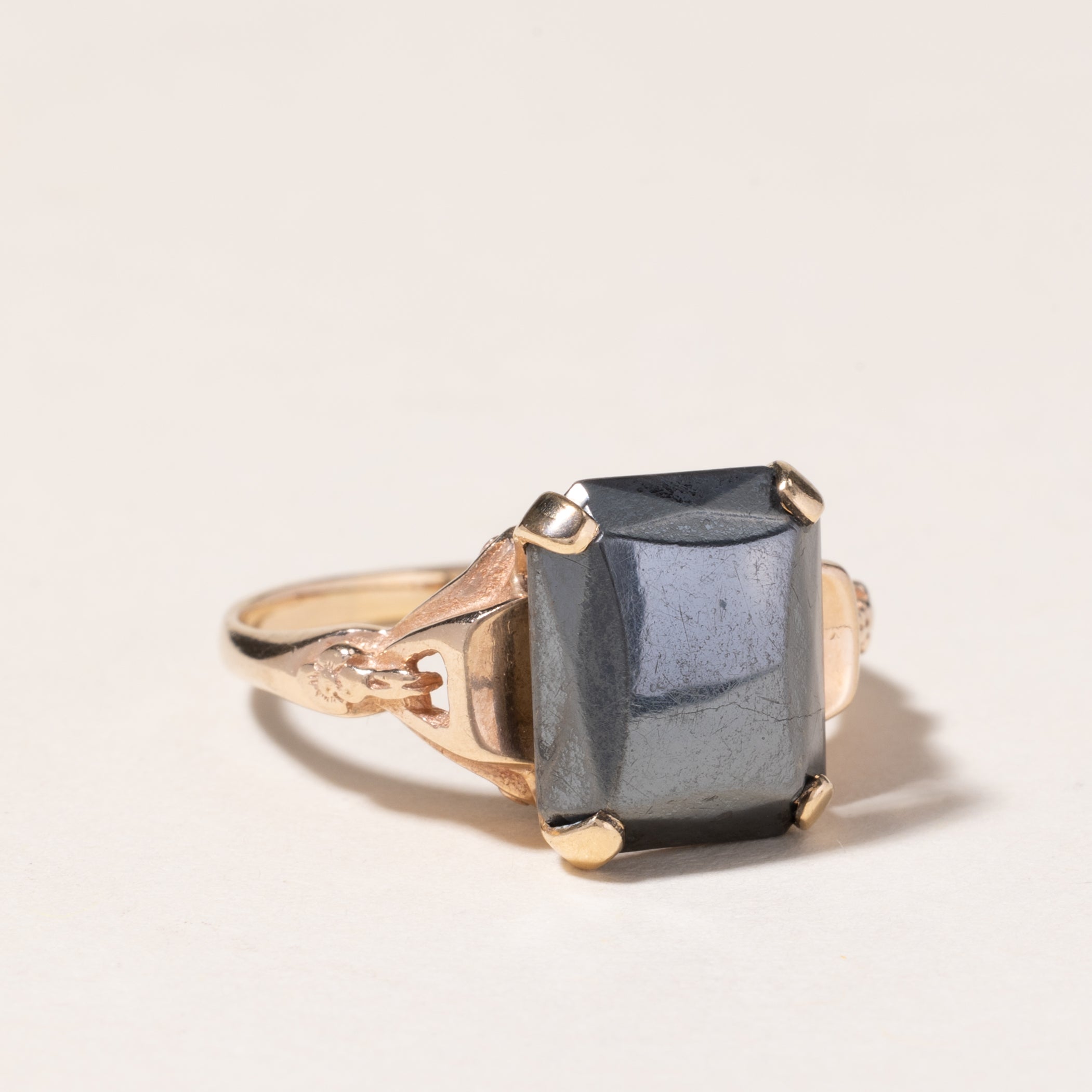 10K Yellow Gold Hematite Ring for Women | 3.39ct Genuine Hematite Stone | Size 7.75 | Elegant Jewelry Gift for Anniversary, Birthday & Special Occasions