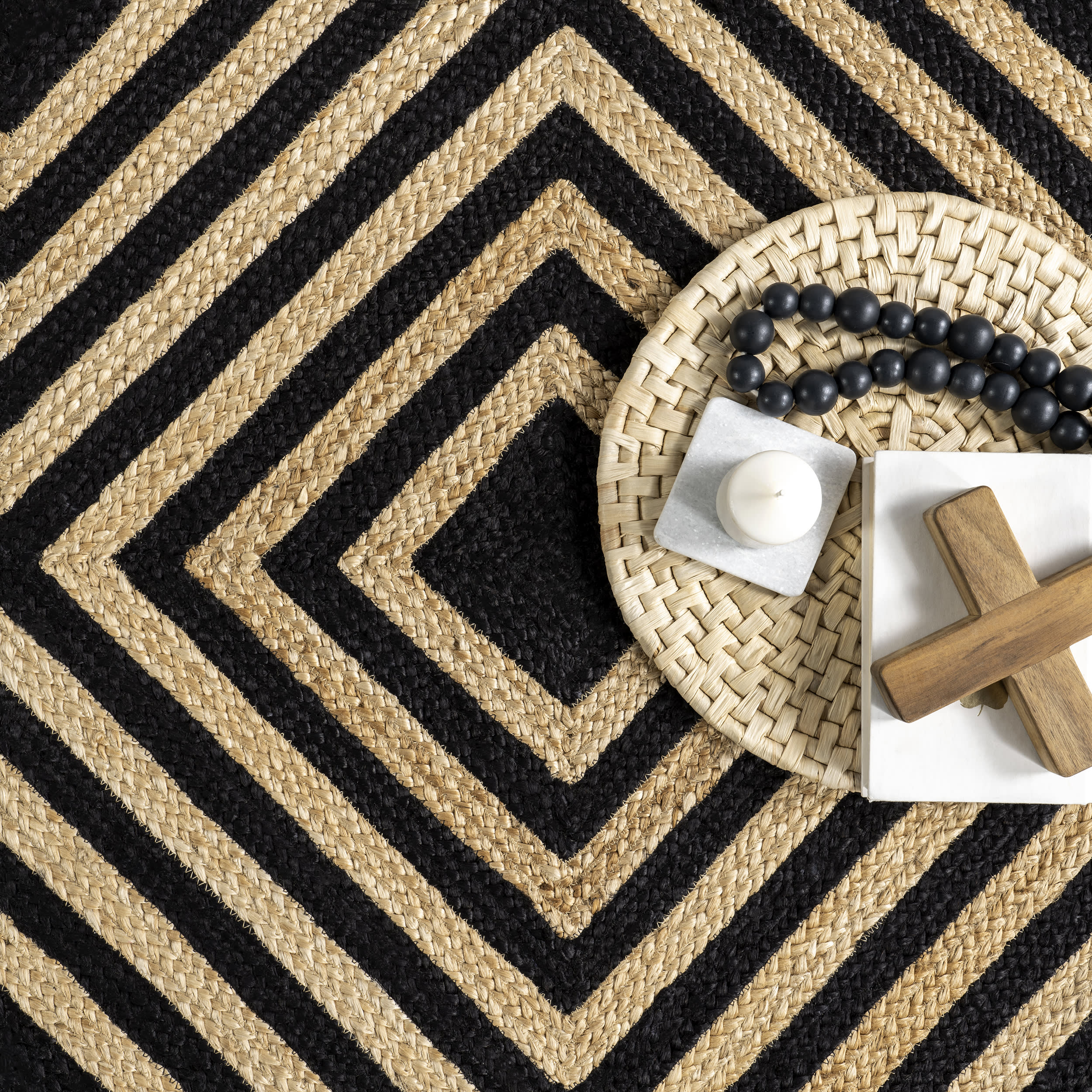 Handwoven Black Dogwood Tiled Jute Rug - Natural Fiber Floor Mat for Living Room, Bedroom & Home Decor